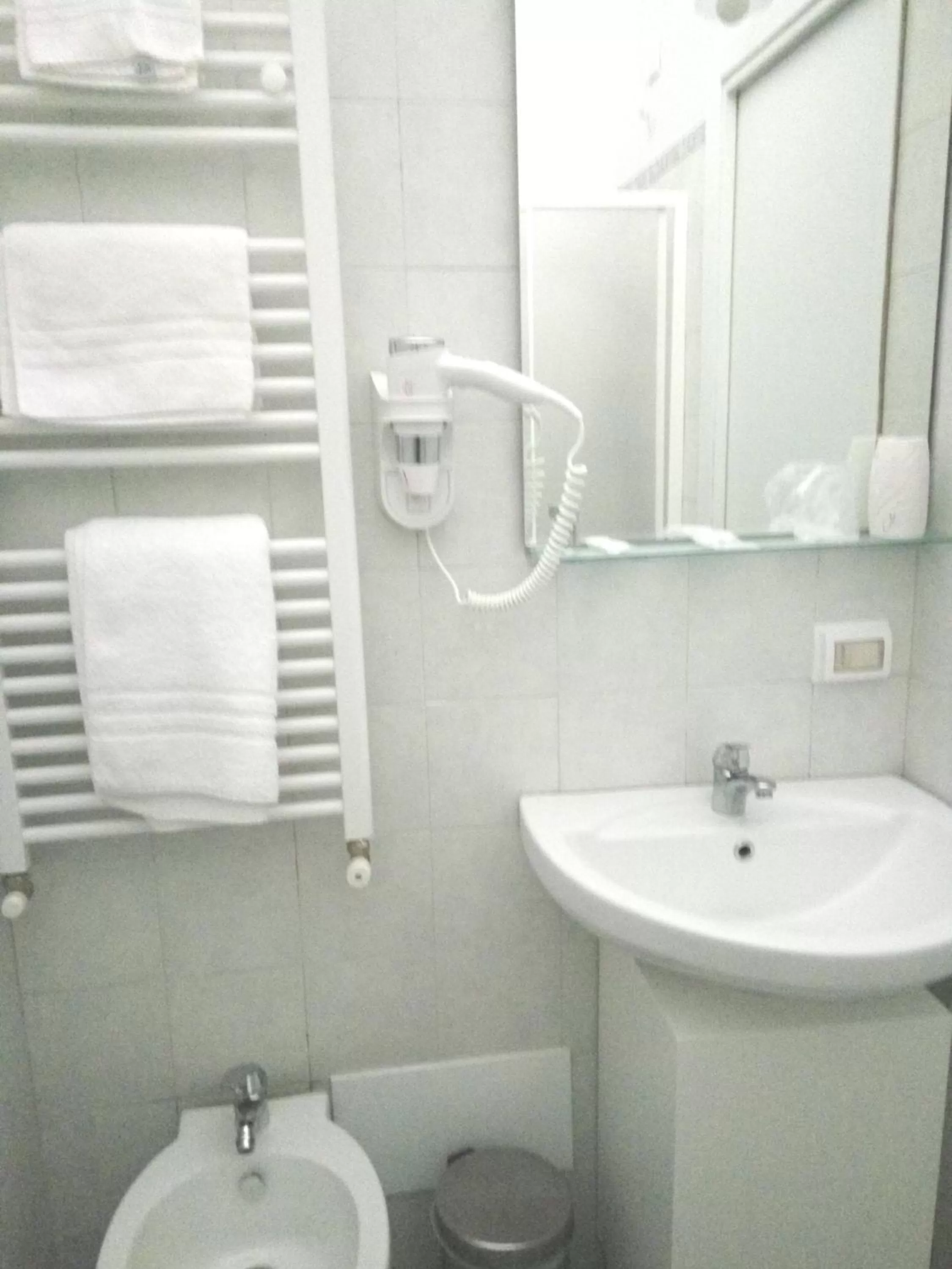 Bathroom in Michelangelo Rooms