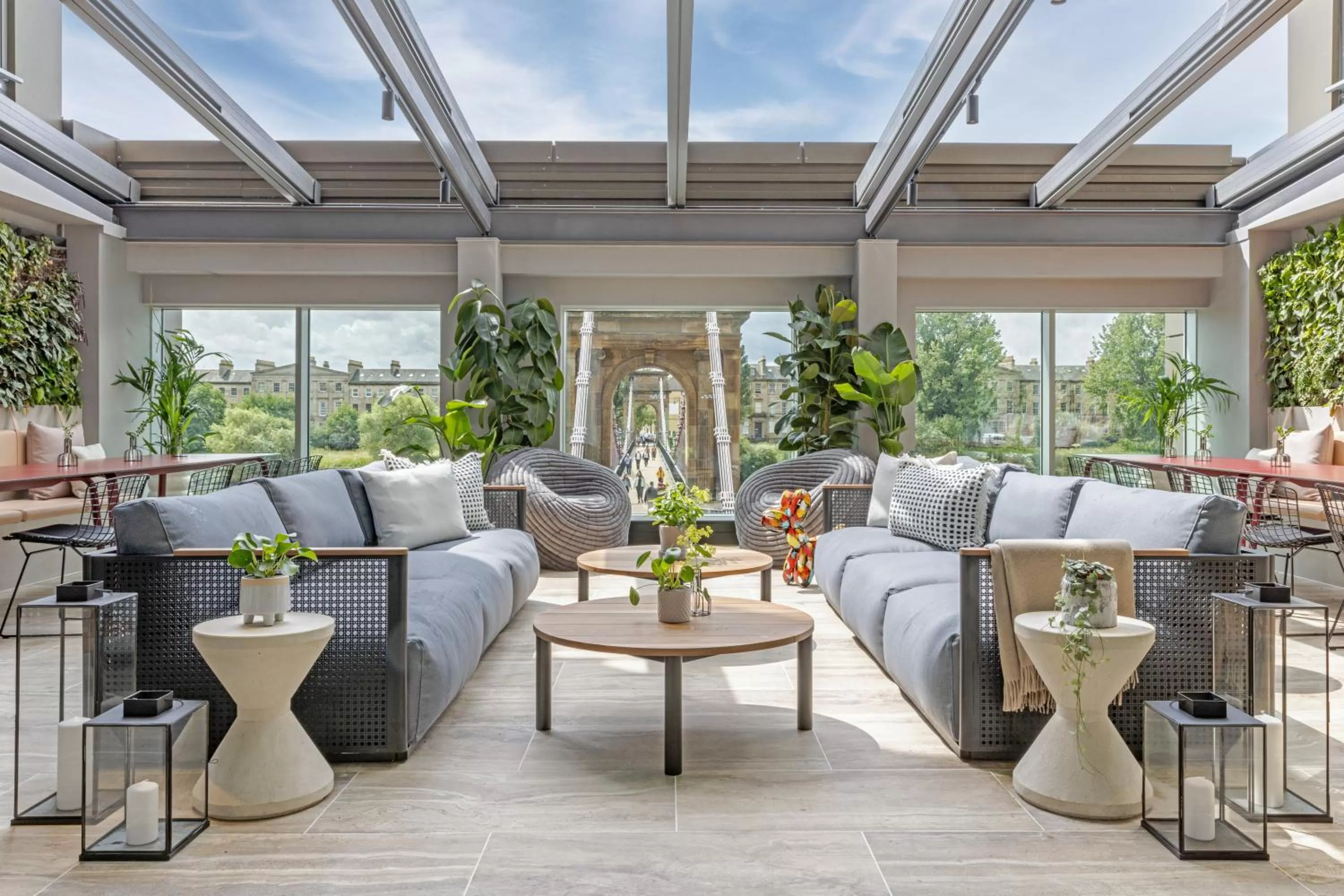 Restaurant/places to eat in Virgin Hotels Glasgow