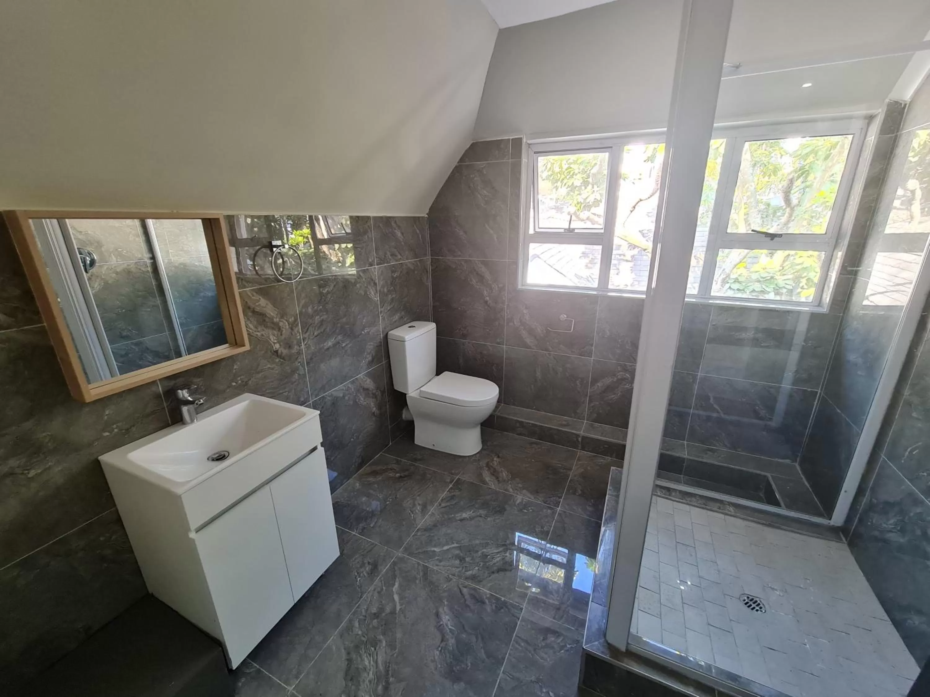 Bathroom in Luxe on Ridge Boutique Hotel