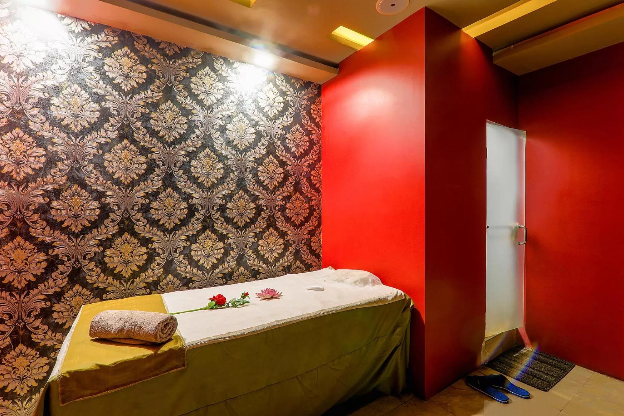 Massage, Bed in FabHotel GMC Grand