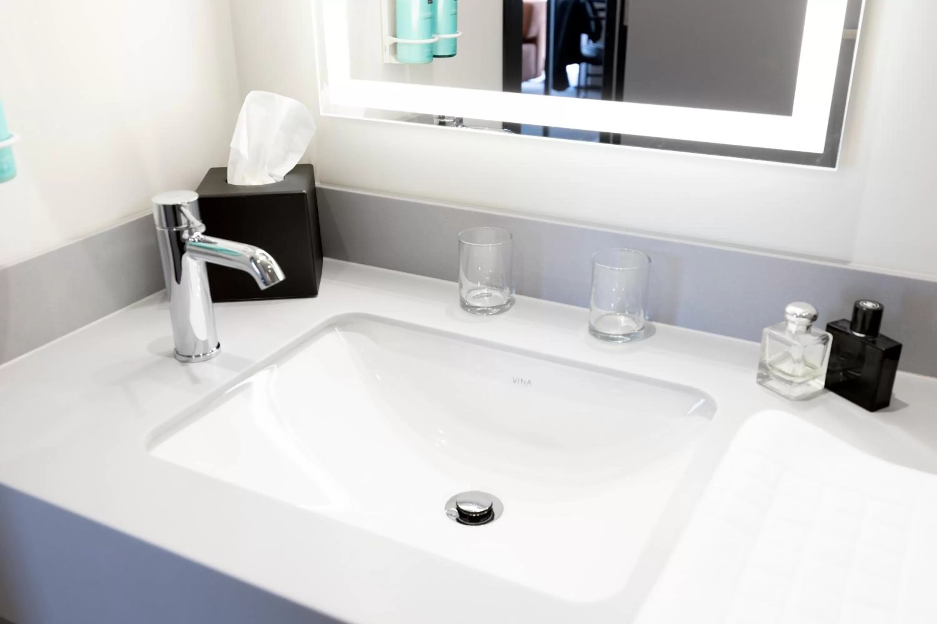 Toilet in Novotel Liverpool Paddington Village