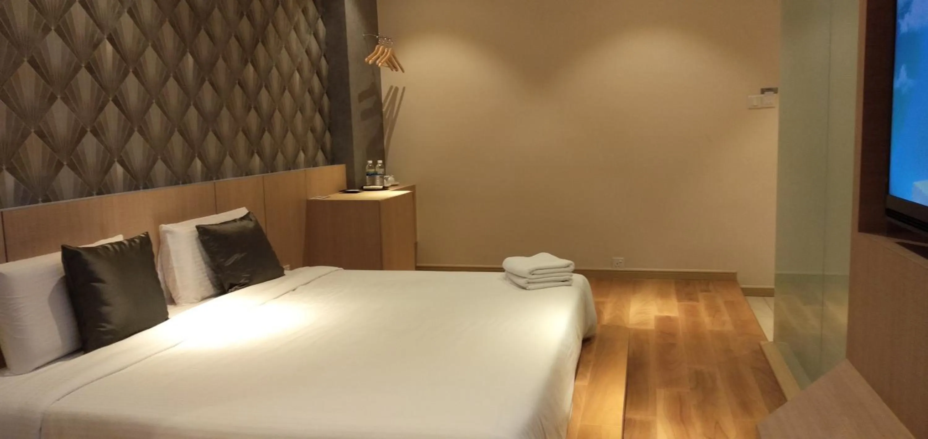 Bed in Kyoto Boutique Hotel