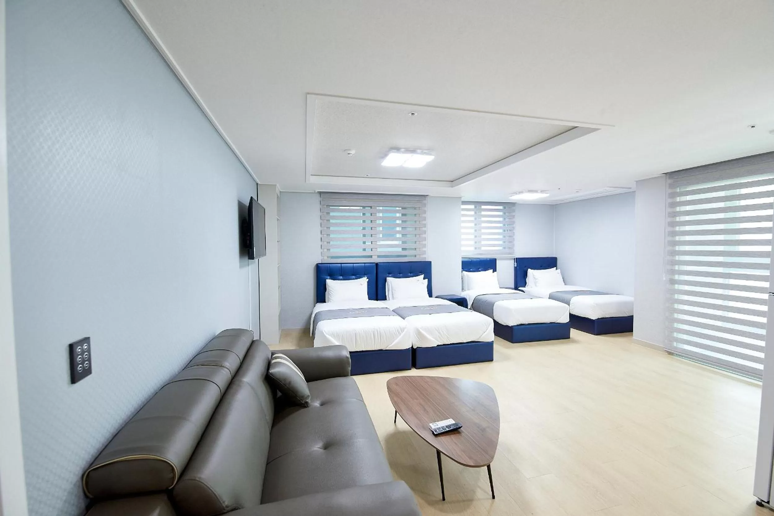 Bed in The Port Hotel Busan