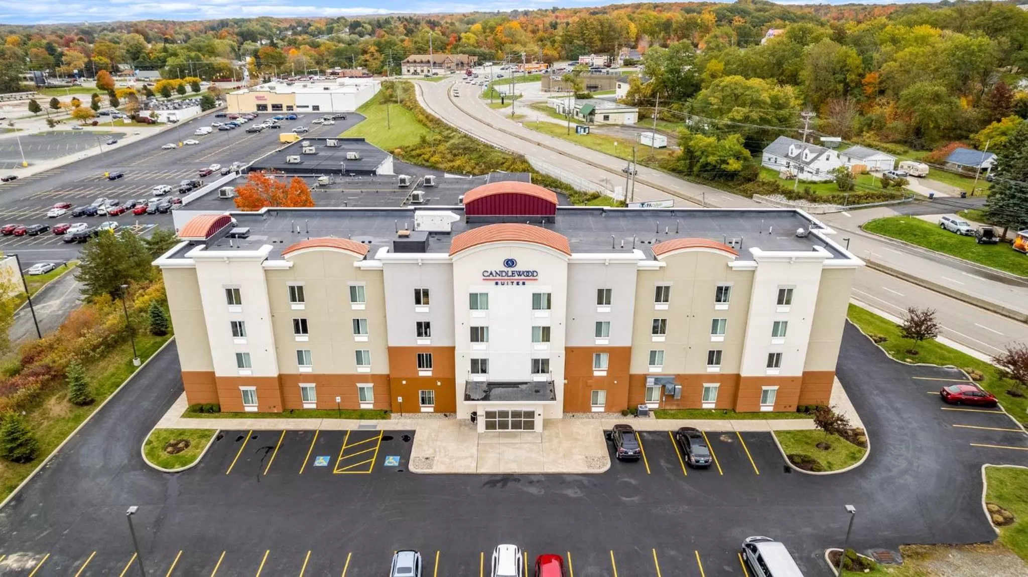 Property building in Candlewood Suites Erie by IHG