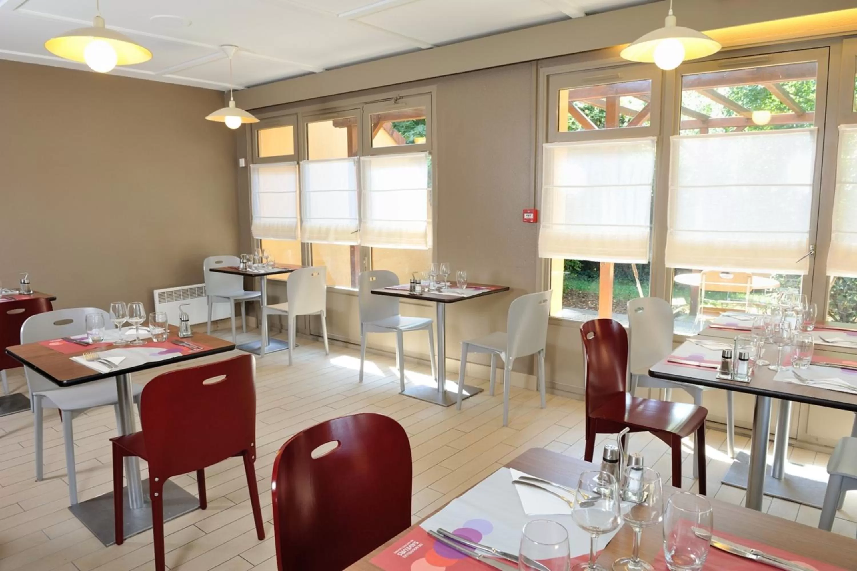 Restaurant/places to eat in Campanile Clermont-Ferrand ~ Thiers