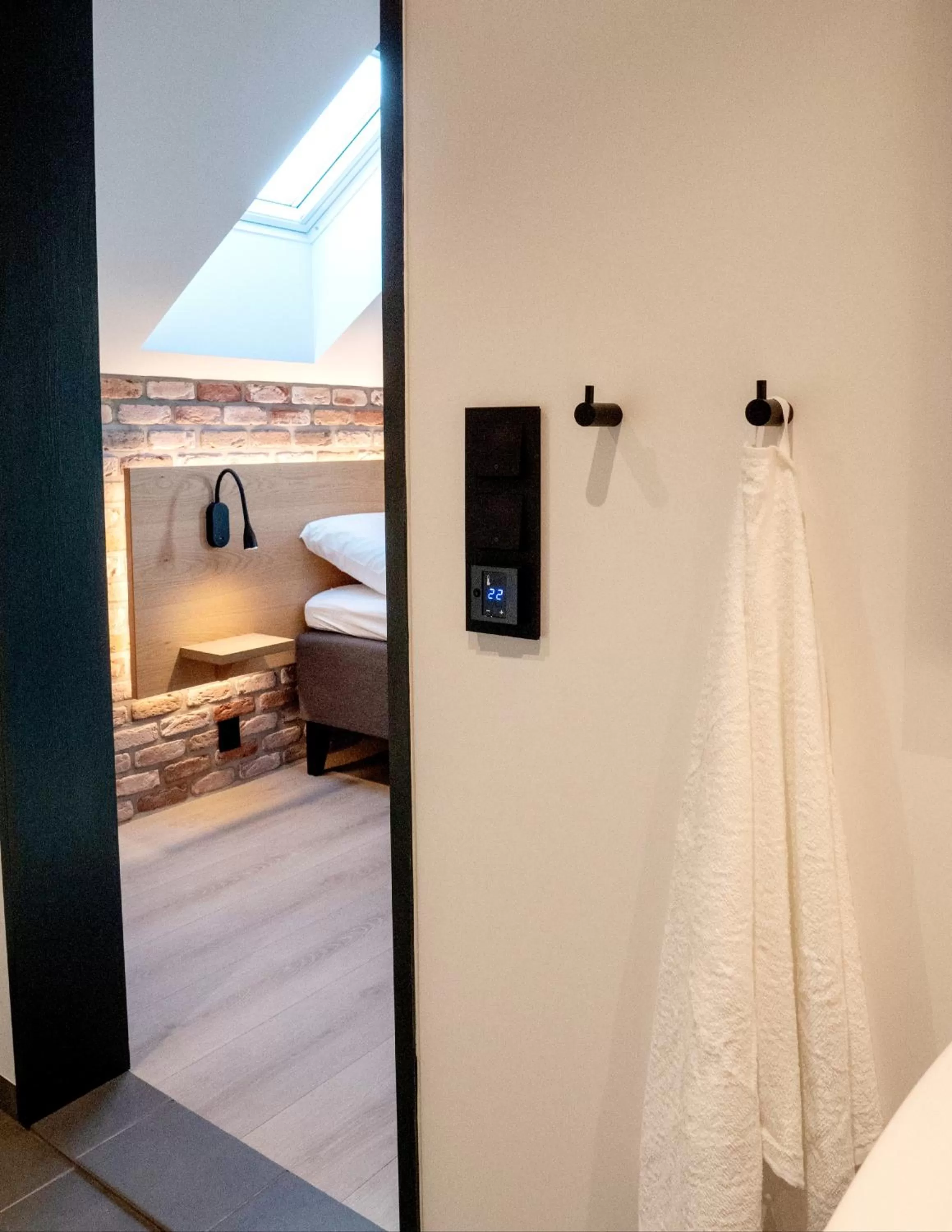 Bathroom, Bed in Kragerø Hotell