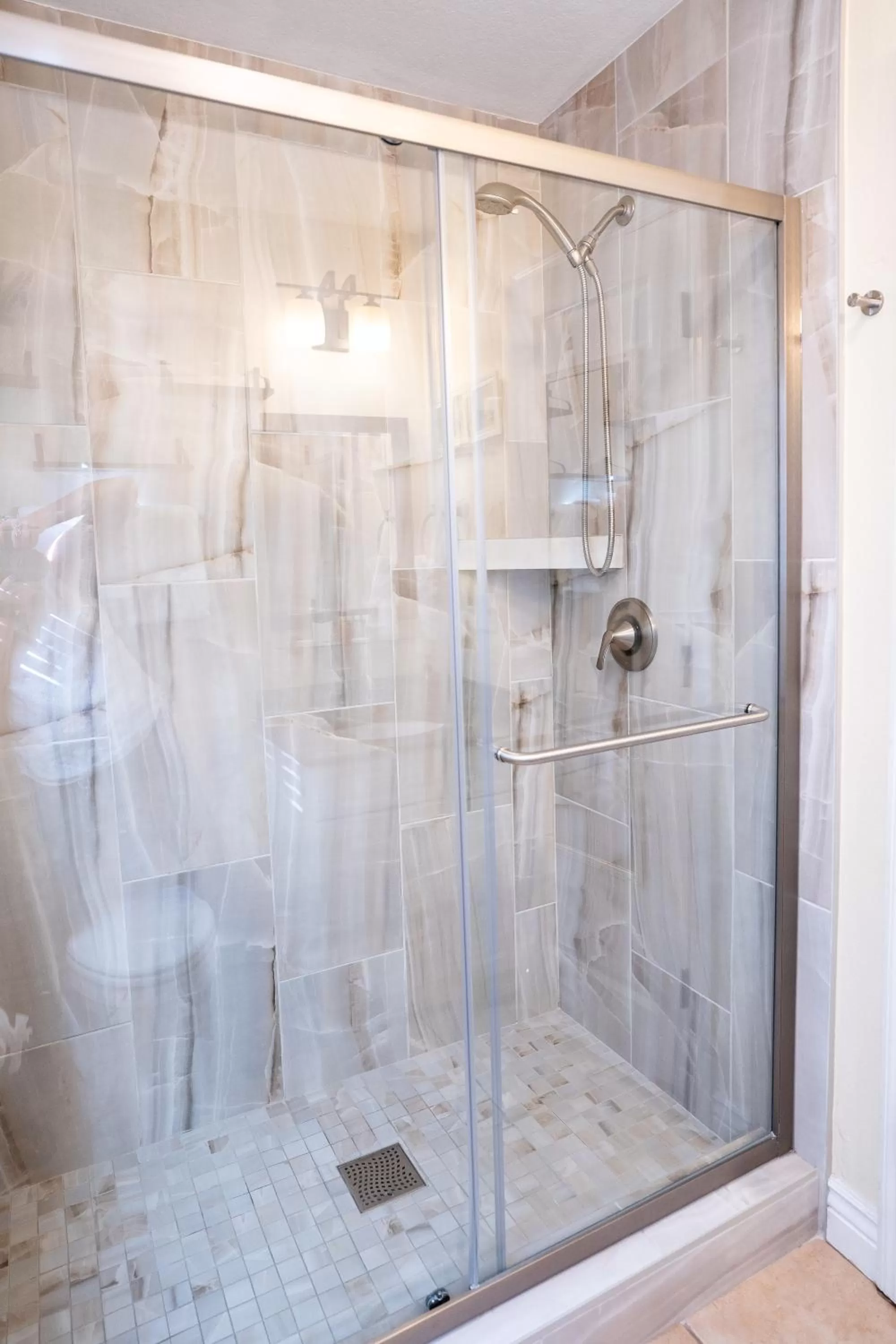 Shower in The Capri at Siesta