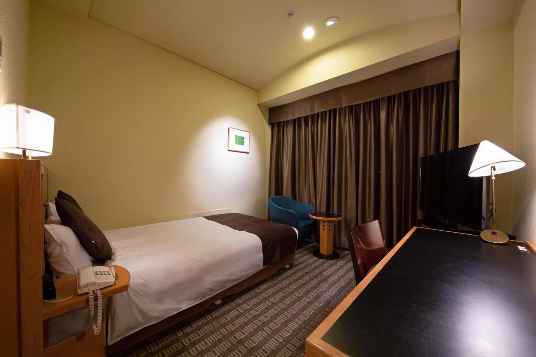 Premium Single Room - Smoking in Hotel Nagoya Garden Palace Premium Single Room - Smoking in Hotel Nagoya Garden Palace