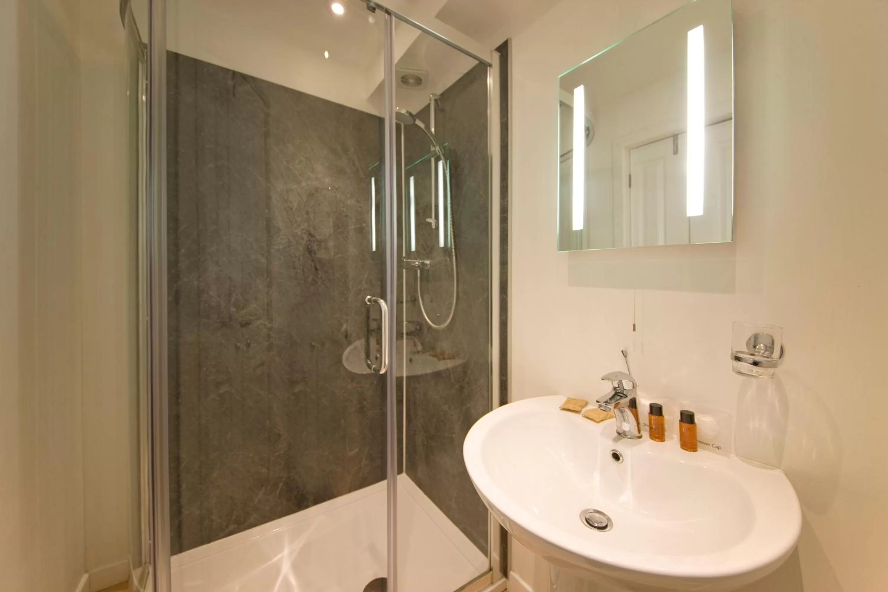 Bathroom in Falls of Lora Hotel