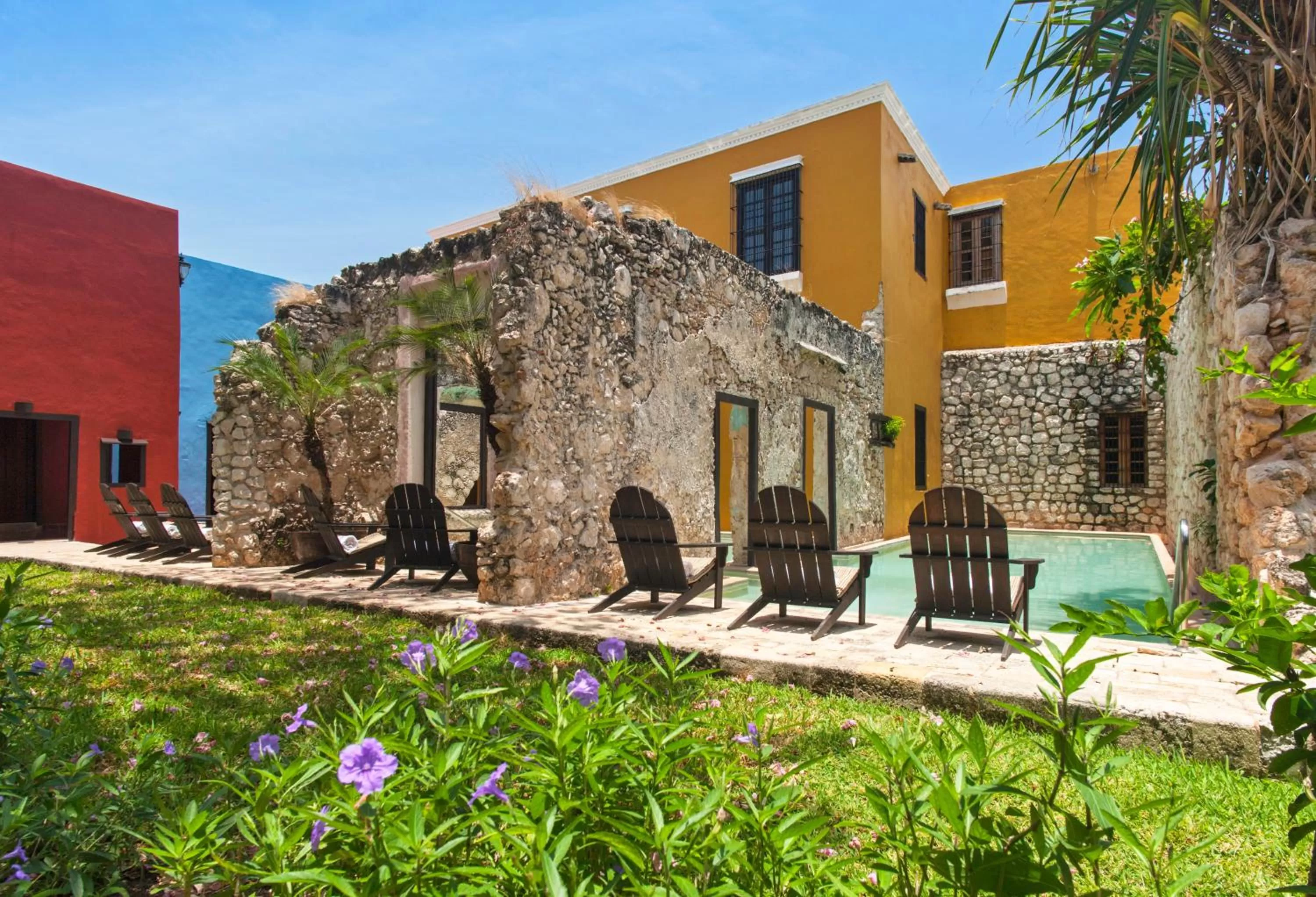 Property building in Hacienda Campeche