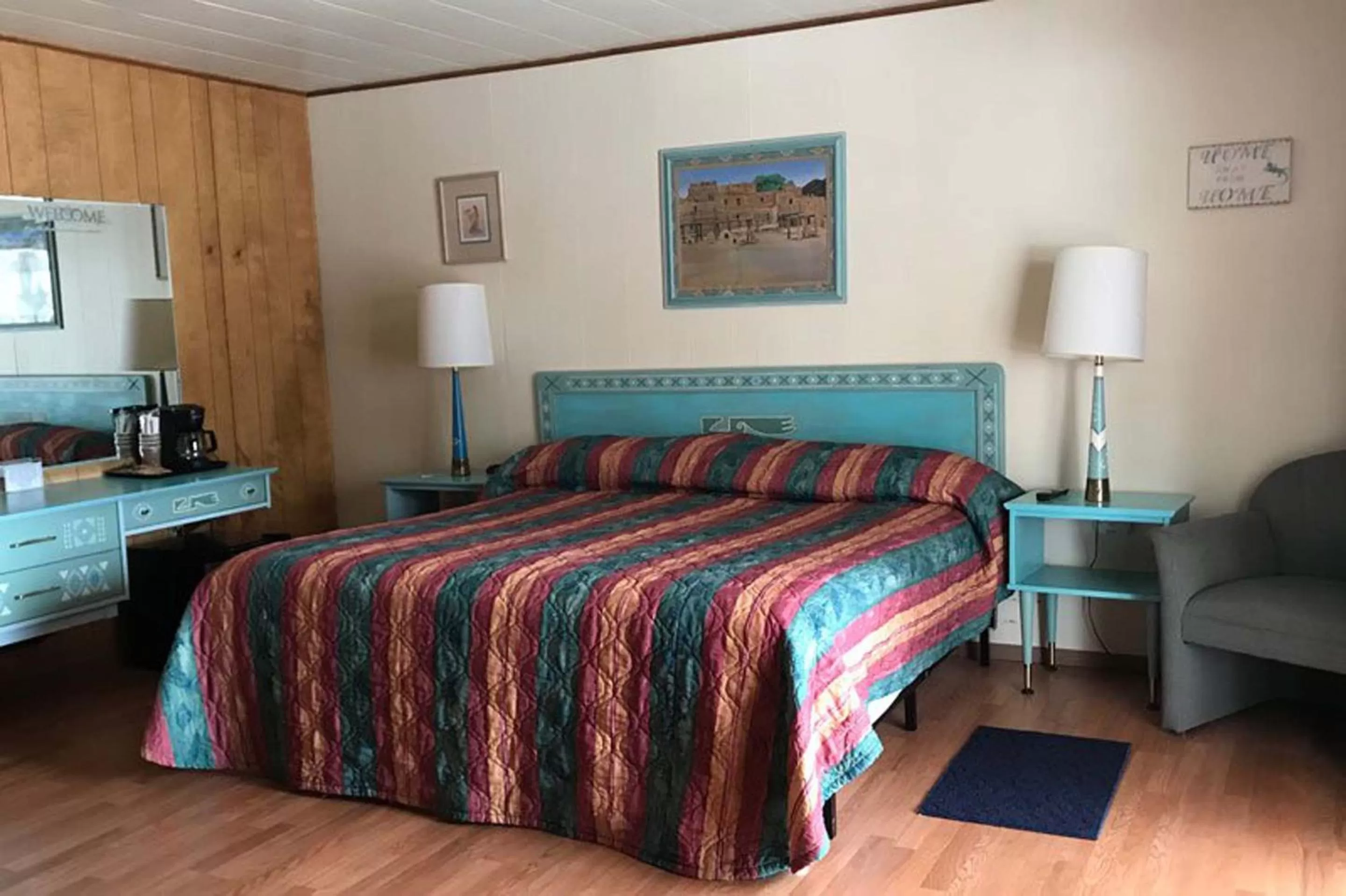 Bedroom in Elkhorn Lodge