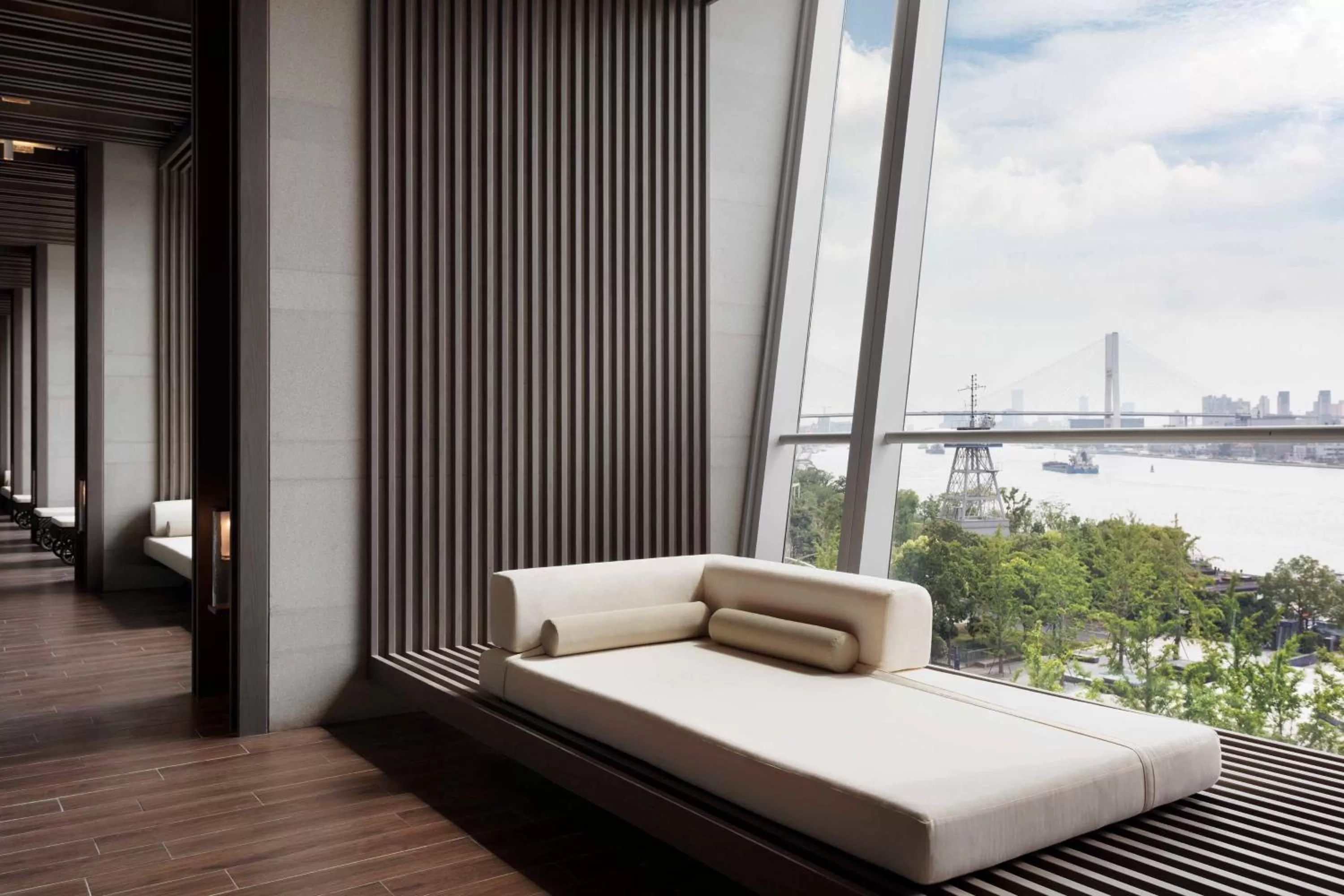 Swimming pool in JW Marriott Marquis Hotel Shanghai Pudong