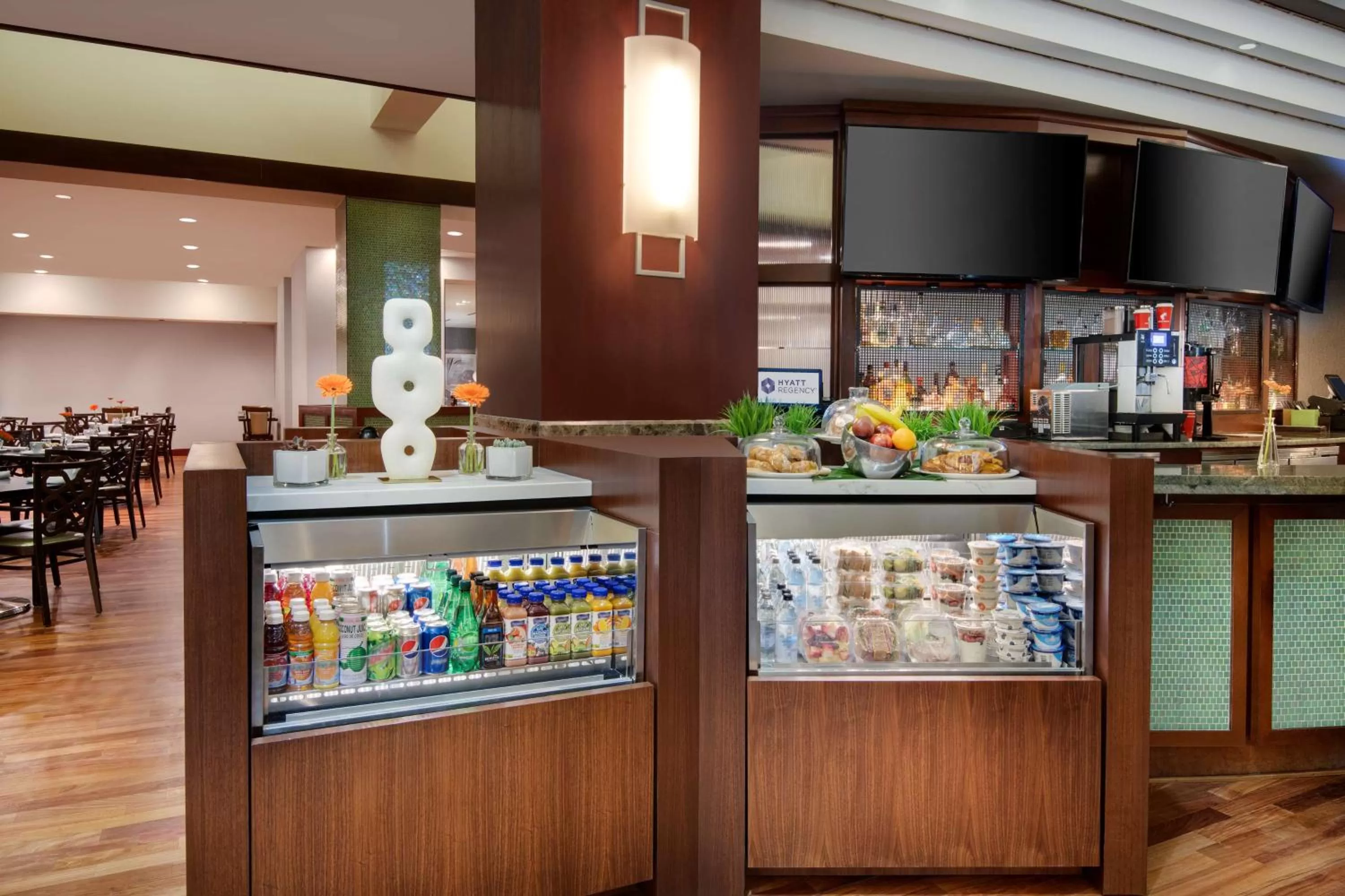 Lobby or reception in Hyatt Regency Dulles