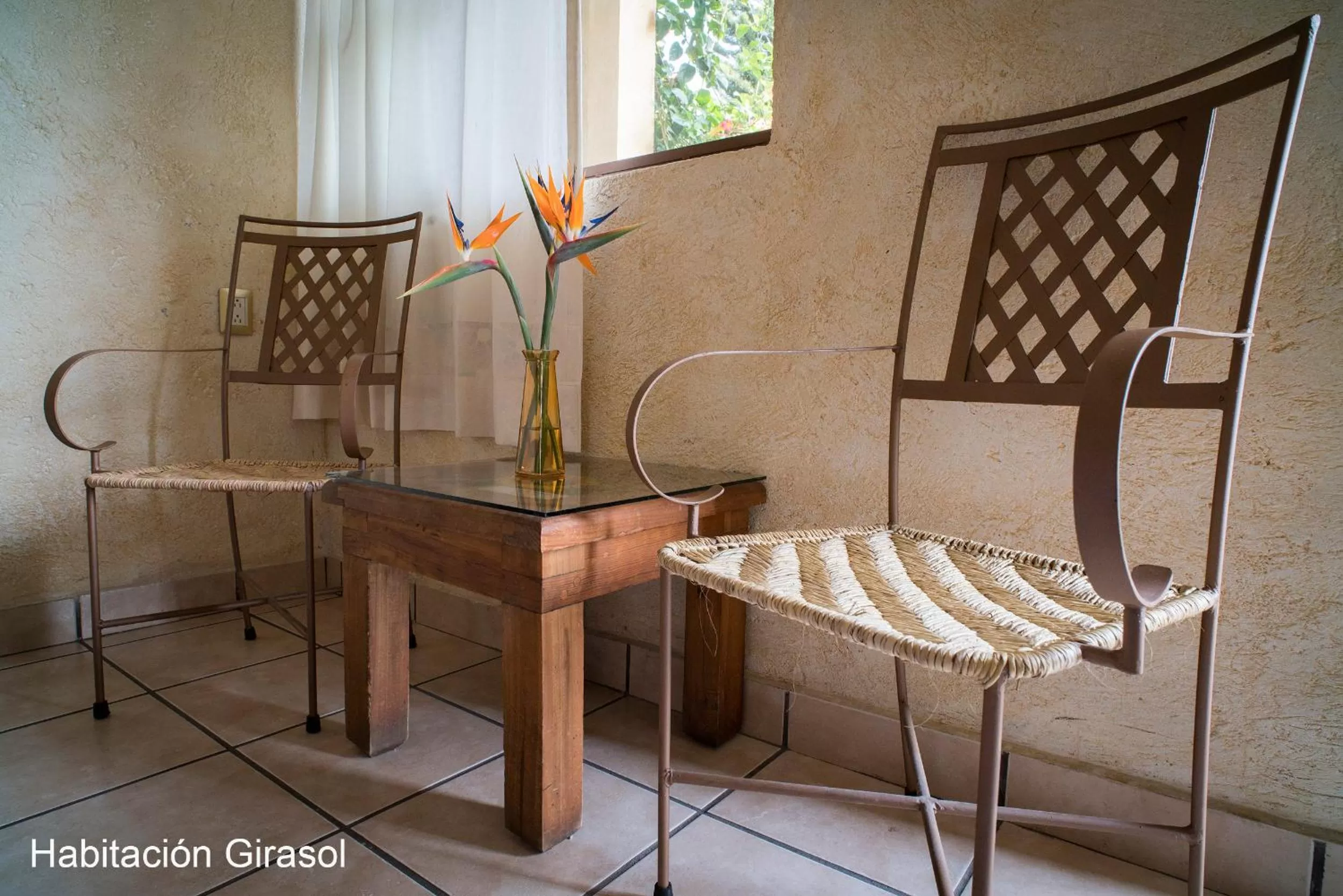 Living room, Seating Area in Flor de Cera