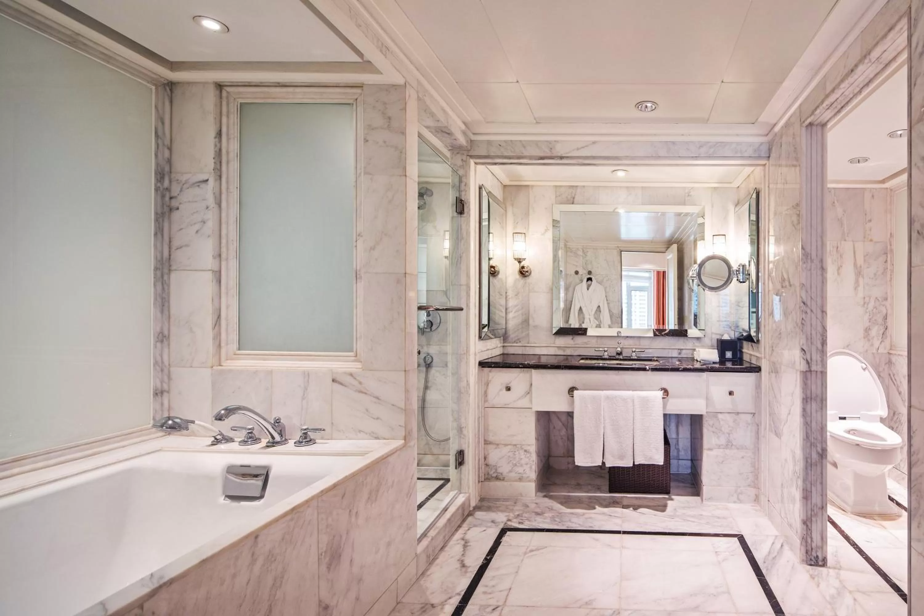 Toilet in The St. Regis Beijing