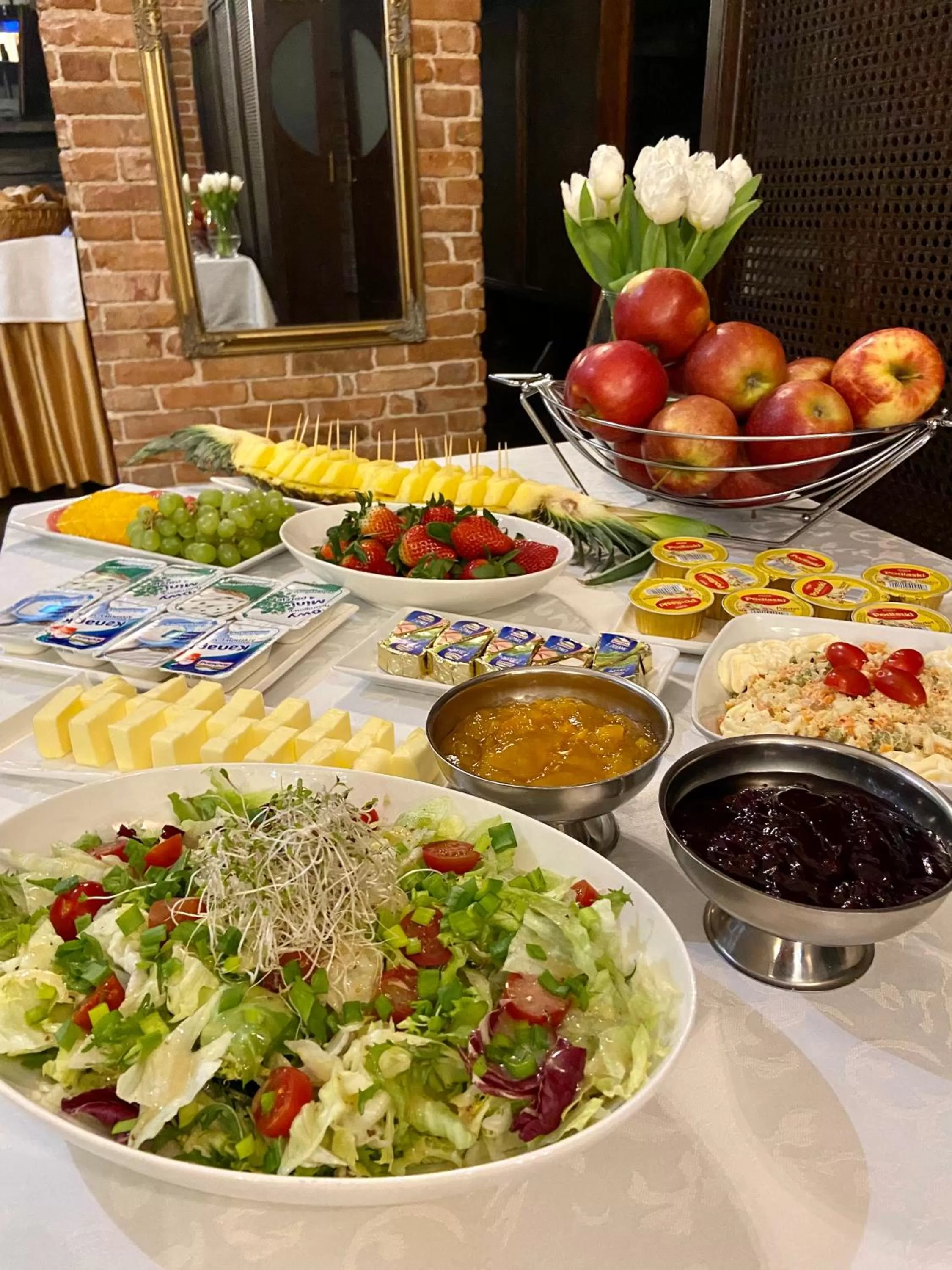 Breakfast in Hotel Piast