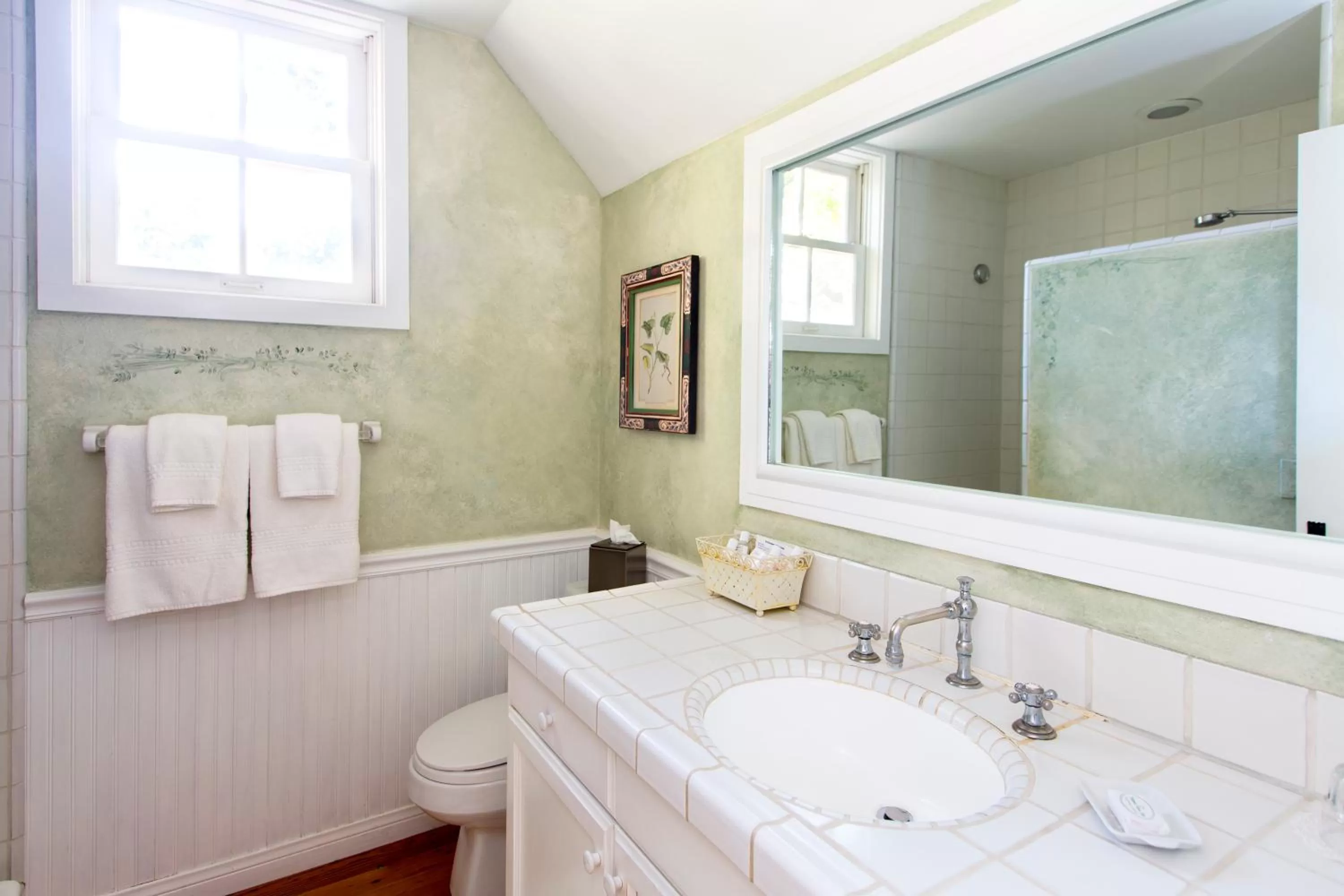 Day in Simpson House Inn