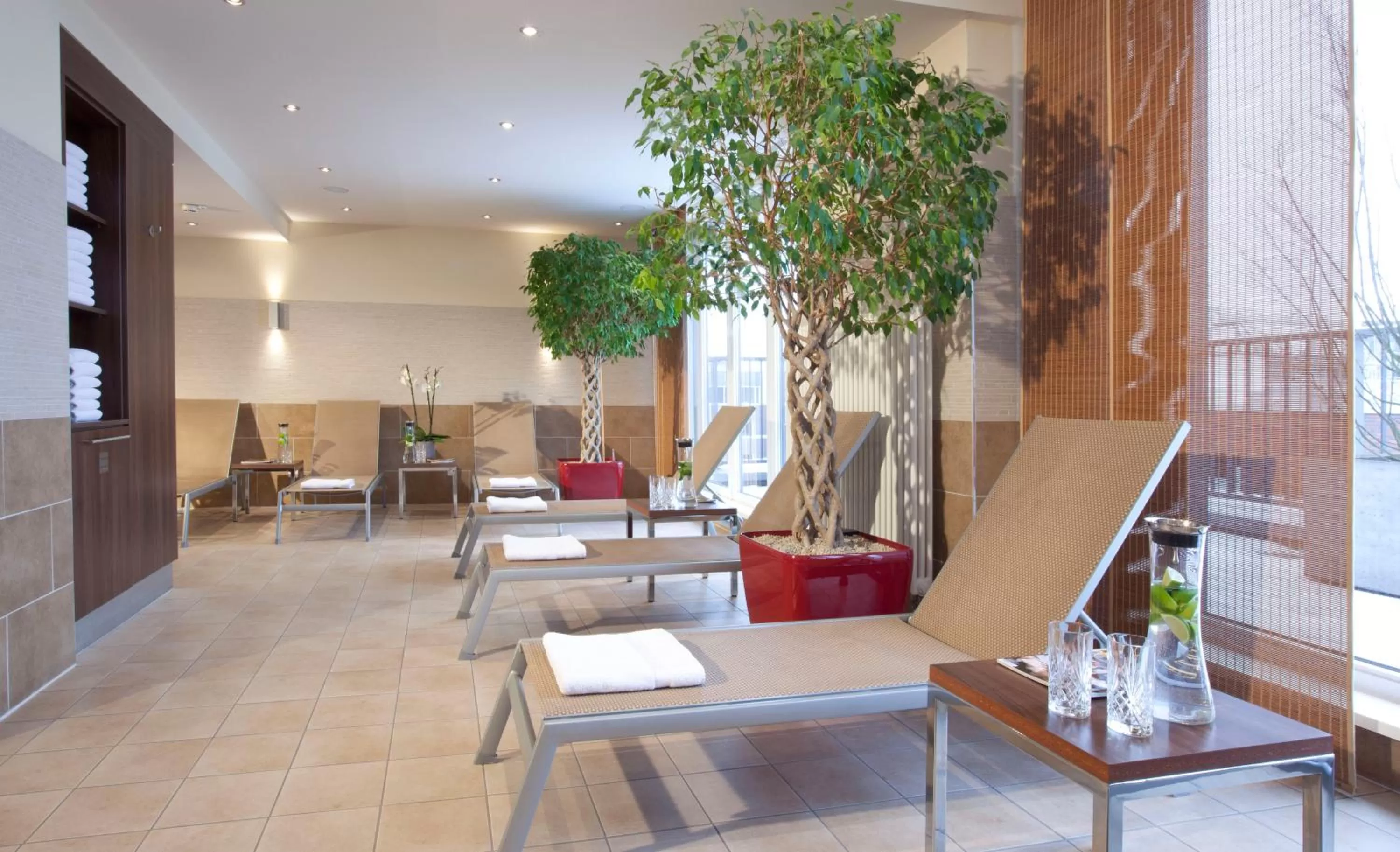 Spa and wellness centre/facilities in Lindner Hotel Hamburg am Michel, part of JdV by Hyatt