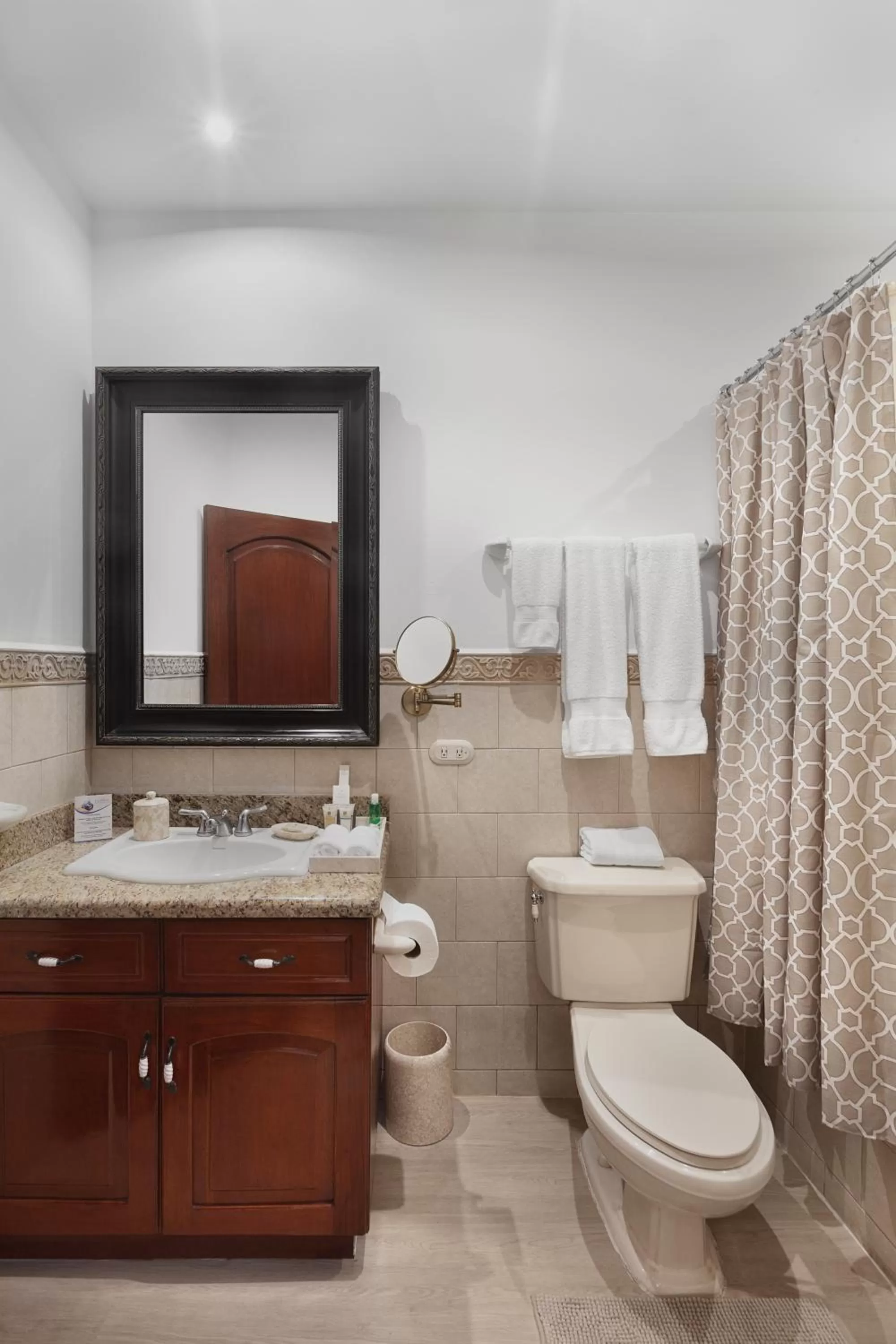 Toilet in Hotel la Perla Leon