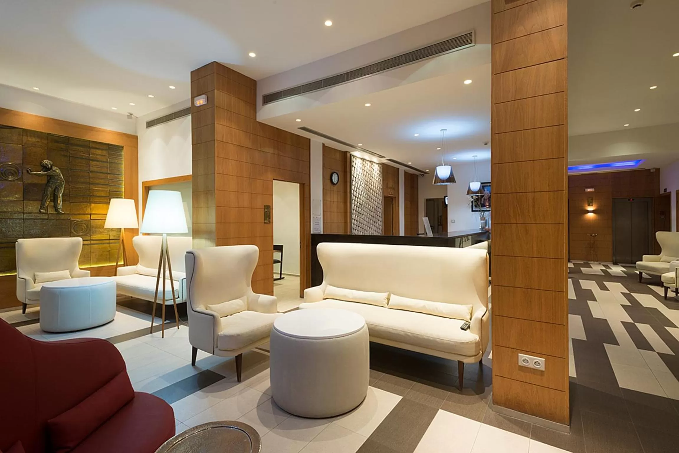 Living room in Golf Royal Hotel