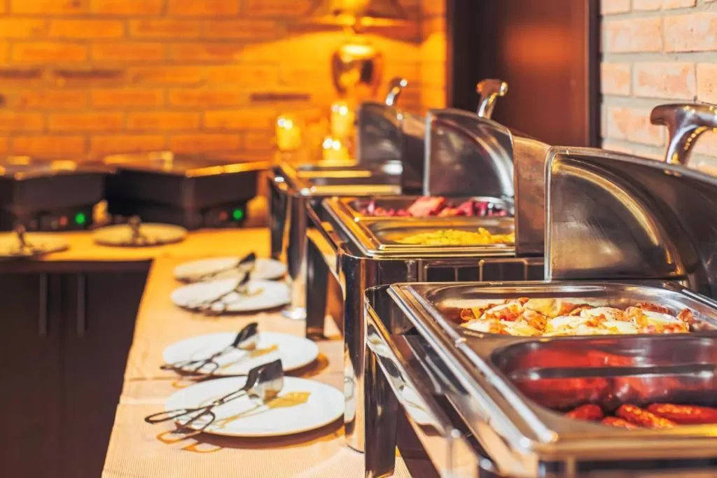 Restaurant/places to eat in Hotel Corvin