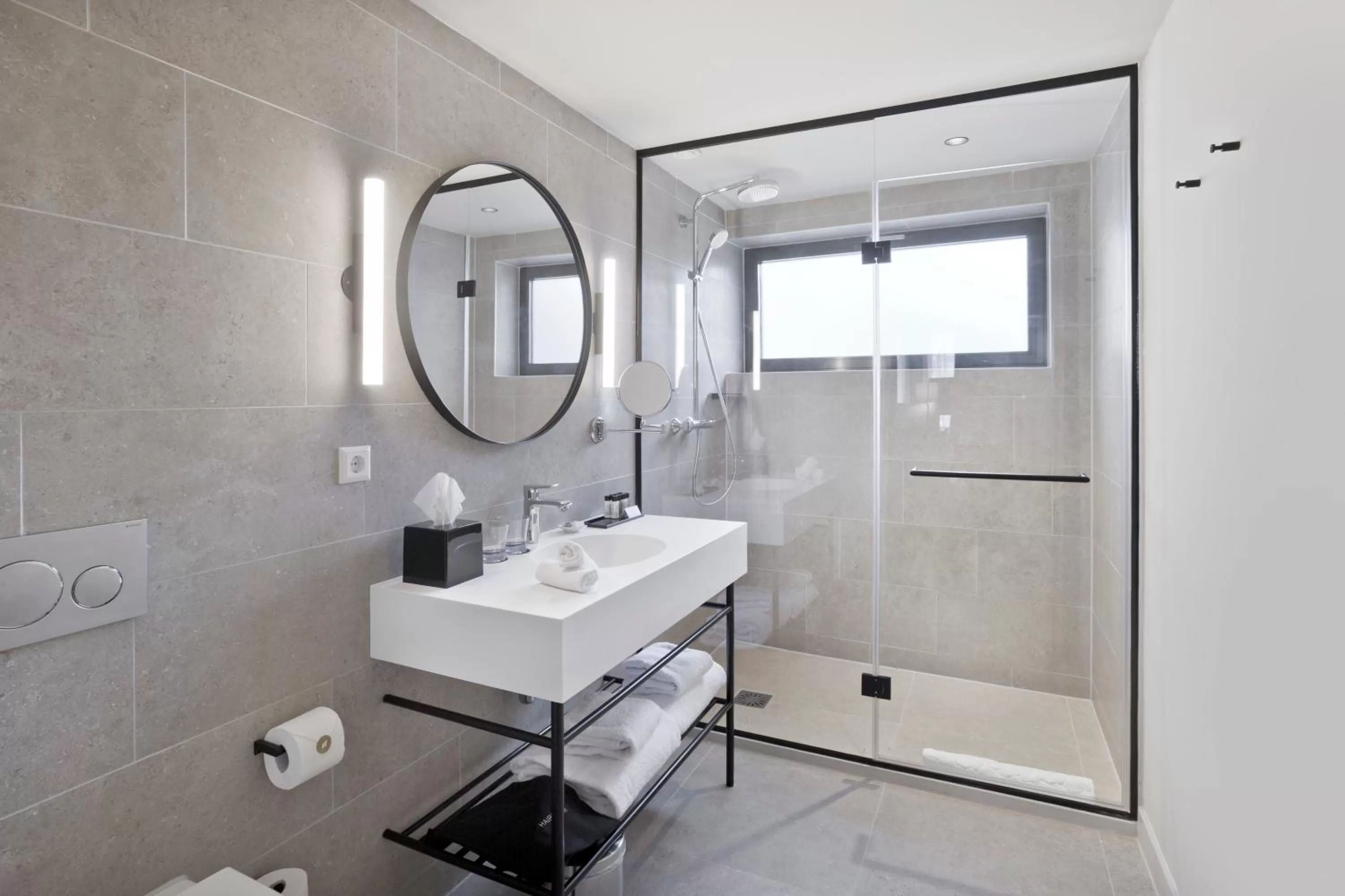 Executive Room with River View in Pestana Amsterdam Riverside