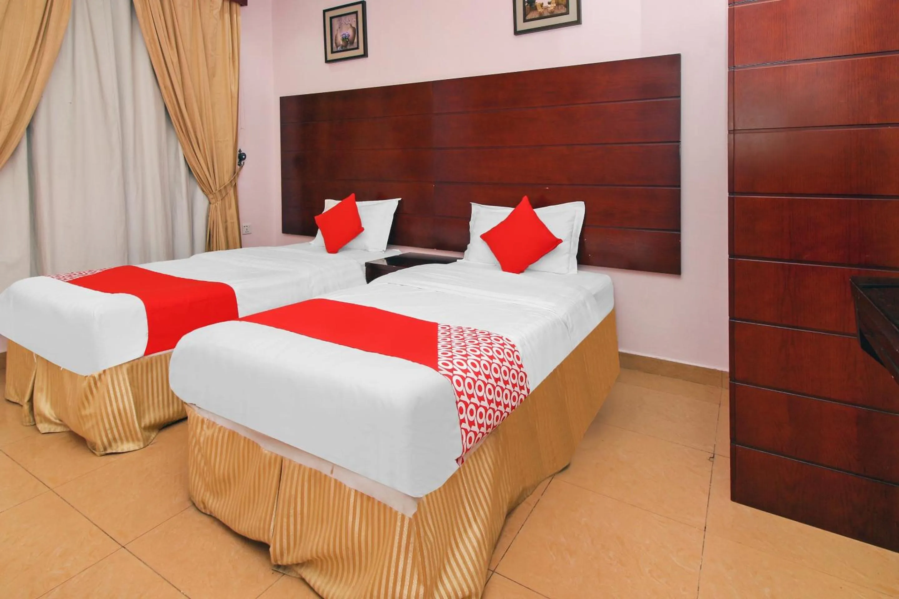 Photo of the whole room, Bed in OYO 589 Lavina House