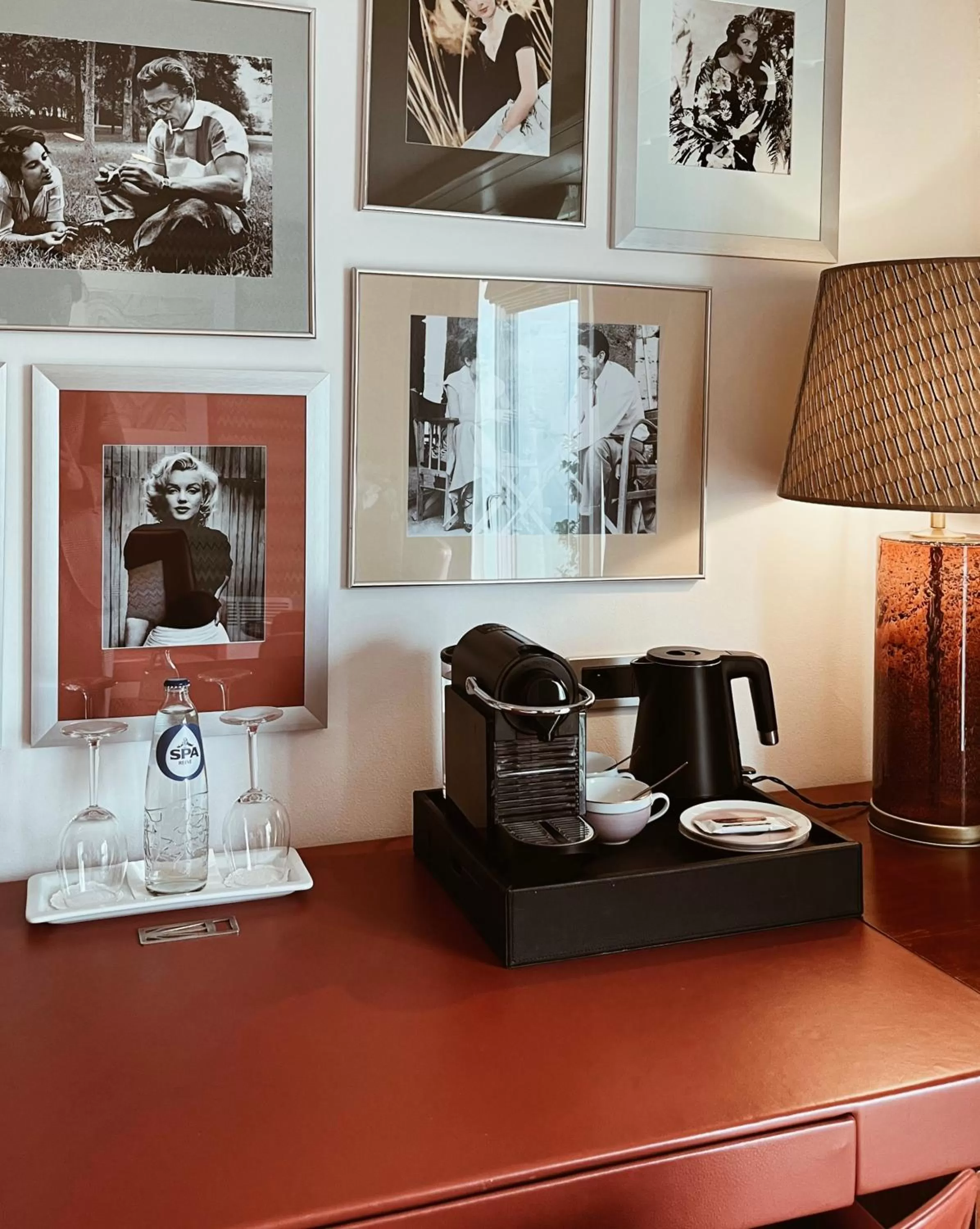 Decorative detail in Hotel Van Cleef