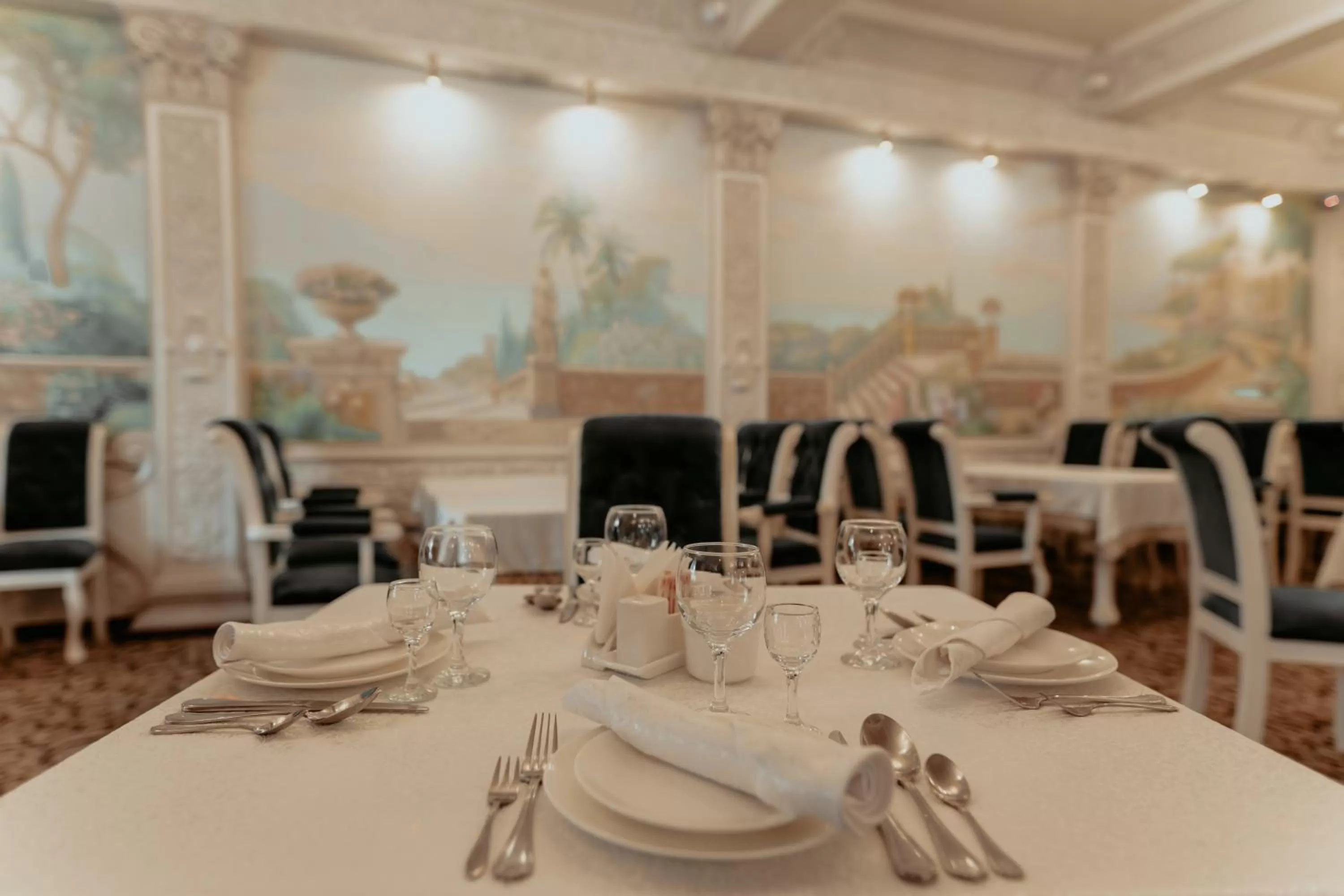 Breakfast in Astor Hotel