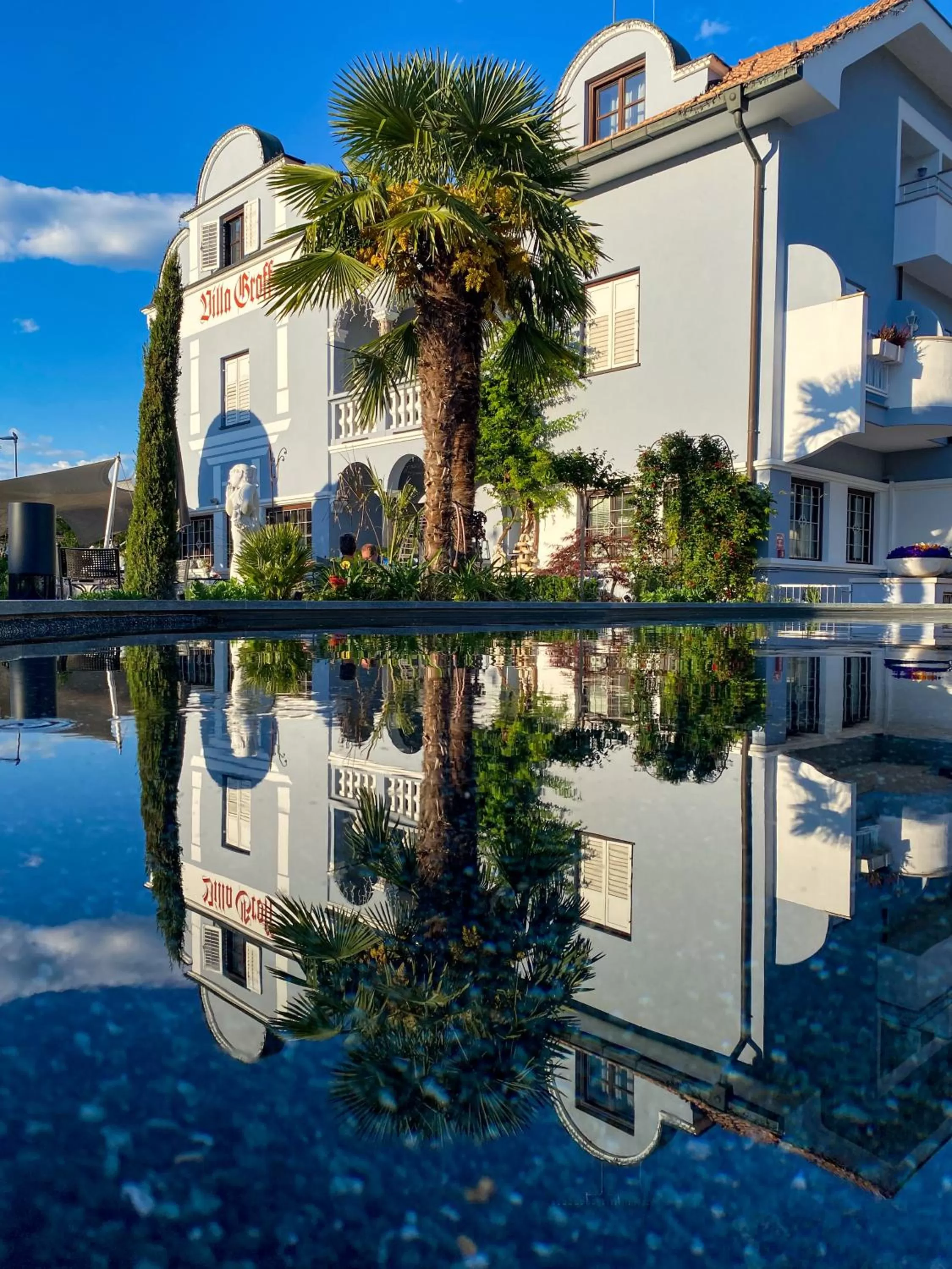 Property building in Hotel Villa Groff