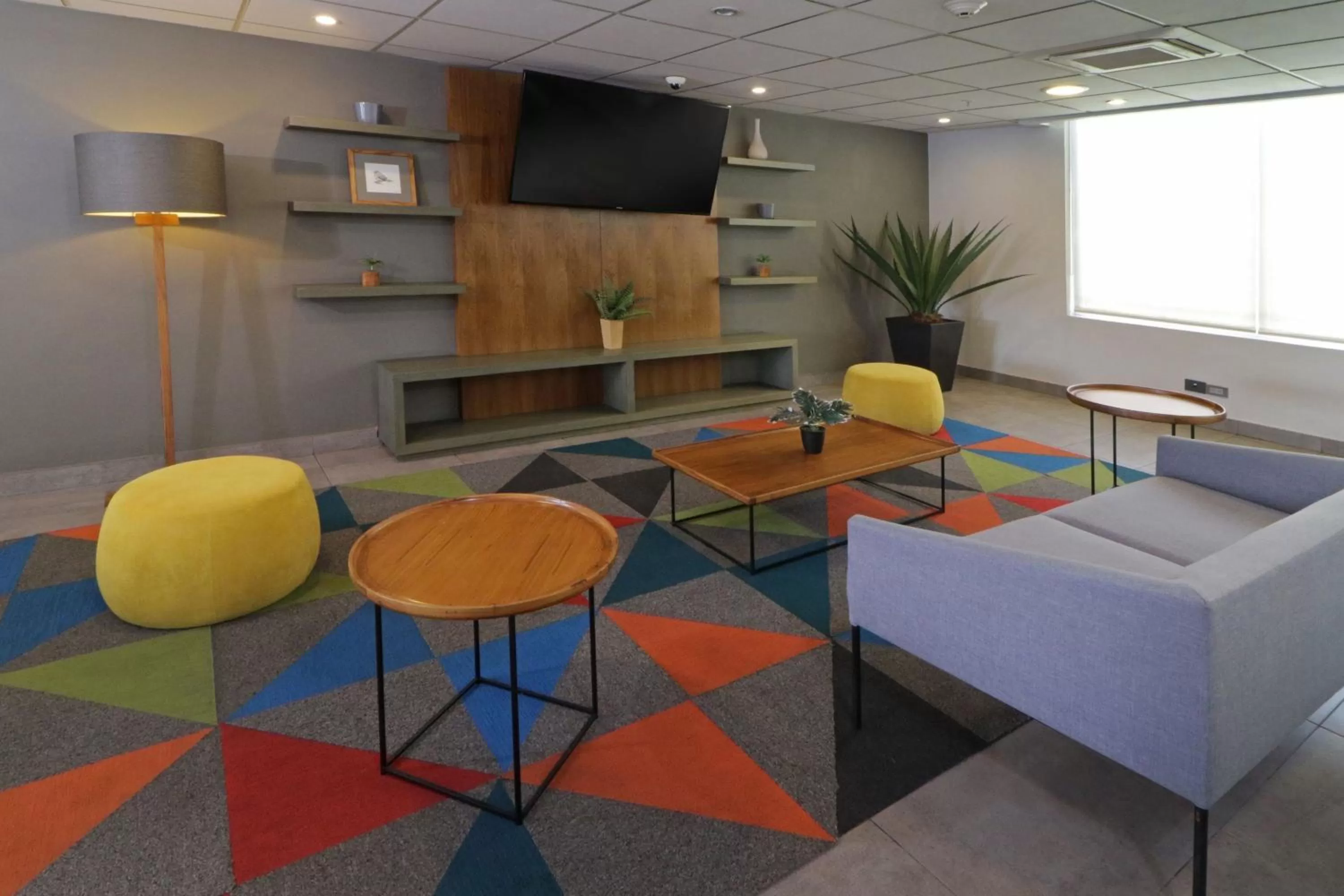 Lobby or reception in City Express by Marriott Tijuana Insurgentes