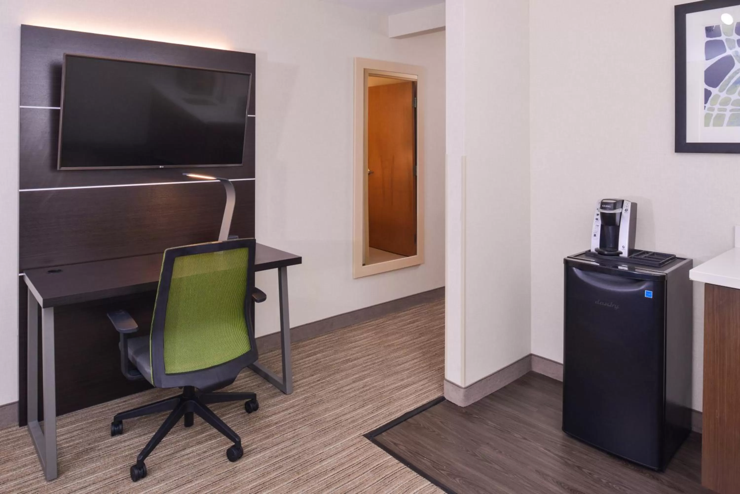 Holiday Inn Express Hotel & Suites Southfield - Detroit by IHG