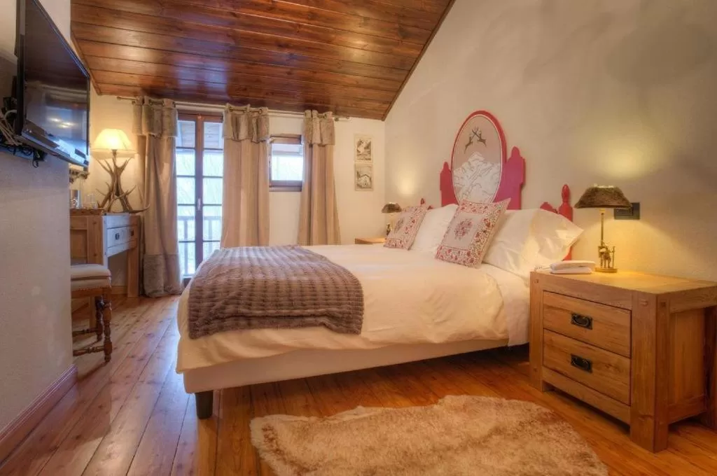 Bedroom, Bed in Locanda La Brenva - Estella Hotel Collection & Experience