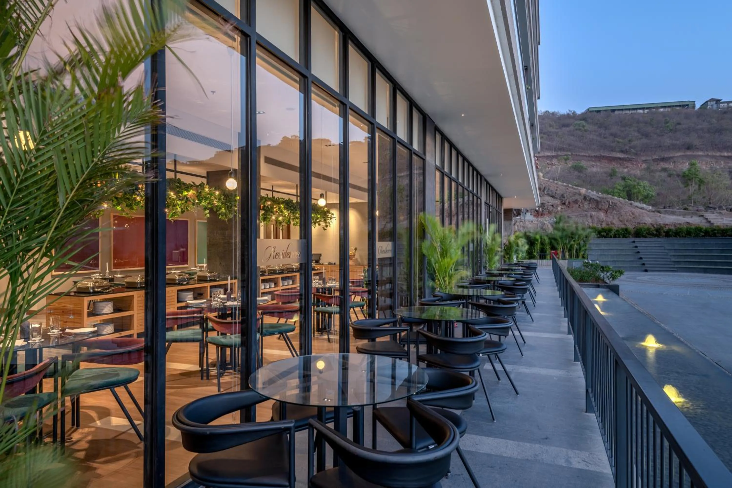 Restaurant/places to eat in Oxford Golf Resort