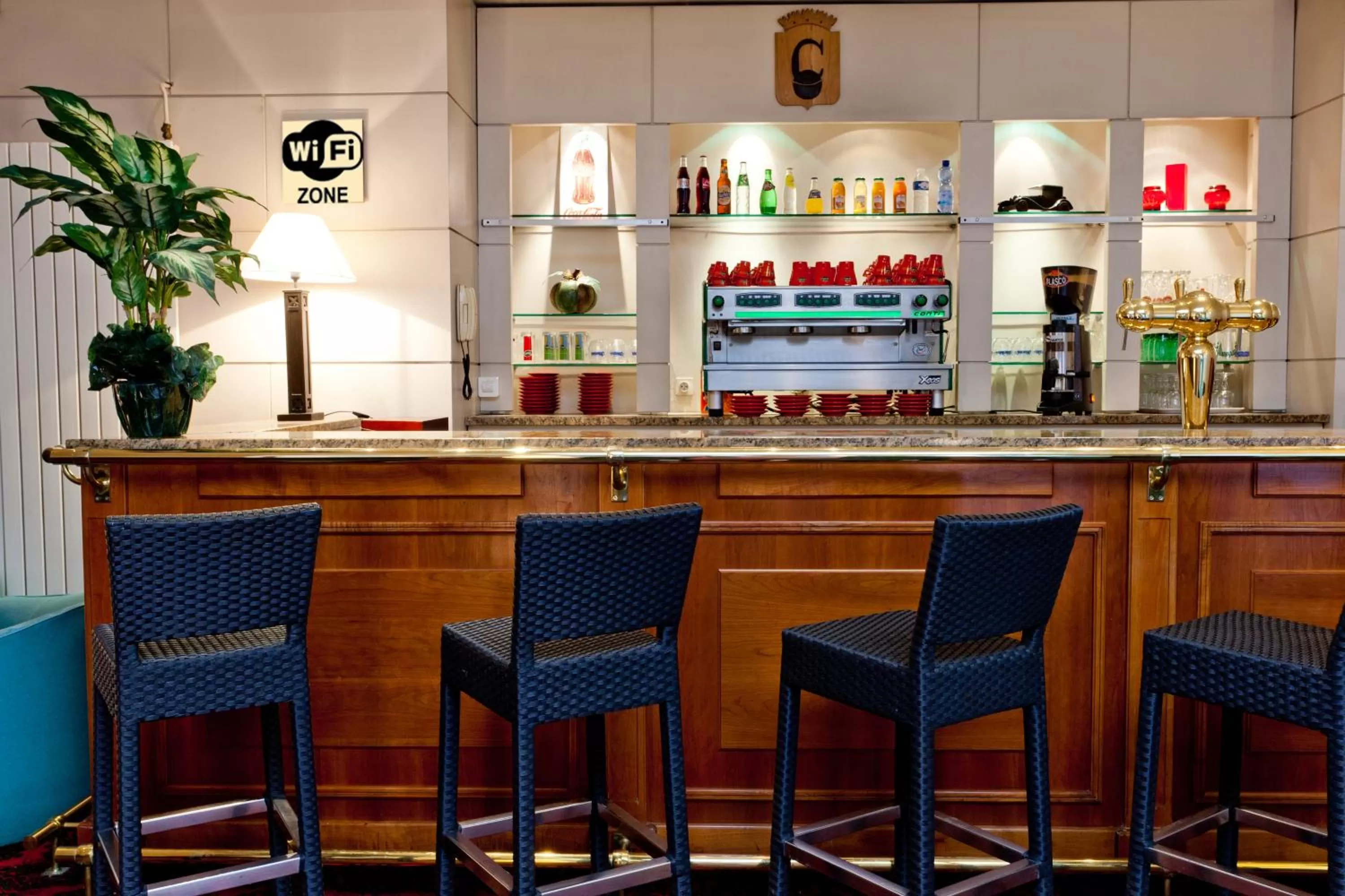 Lounge or bar in Hôtel Continental