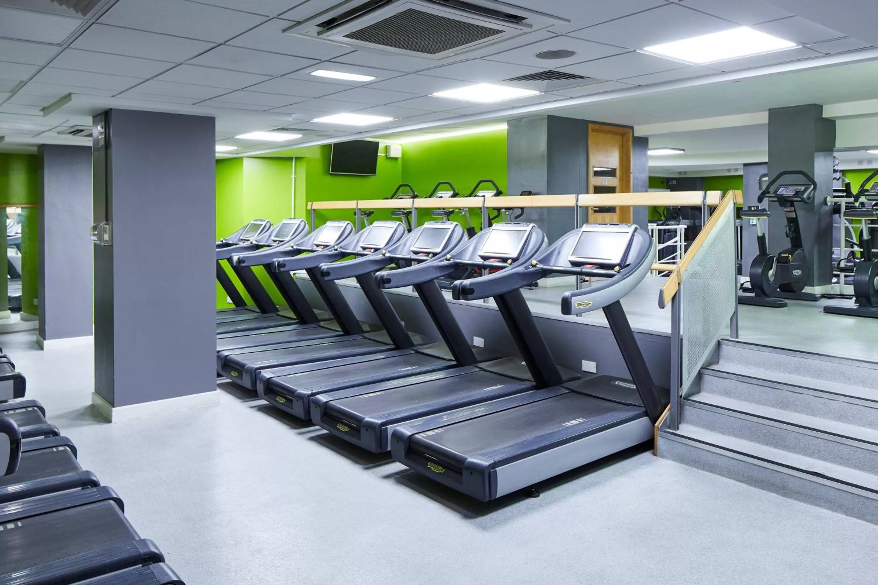 Fitness centre/facilities in London Marriott Maida Vale