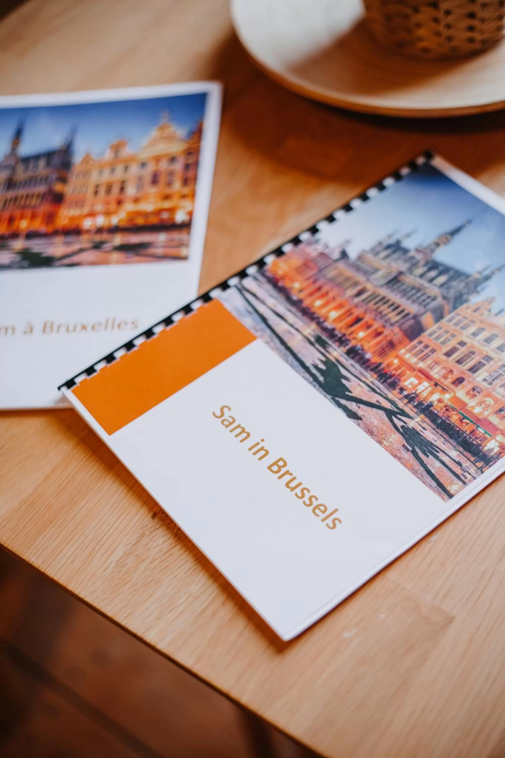 Library in Super central in Brussels