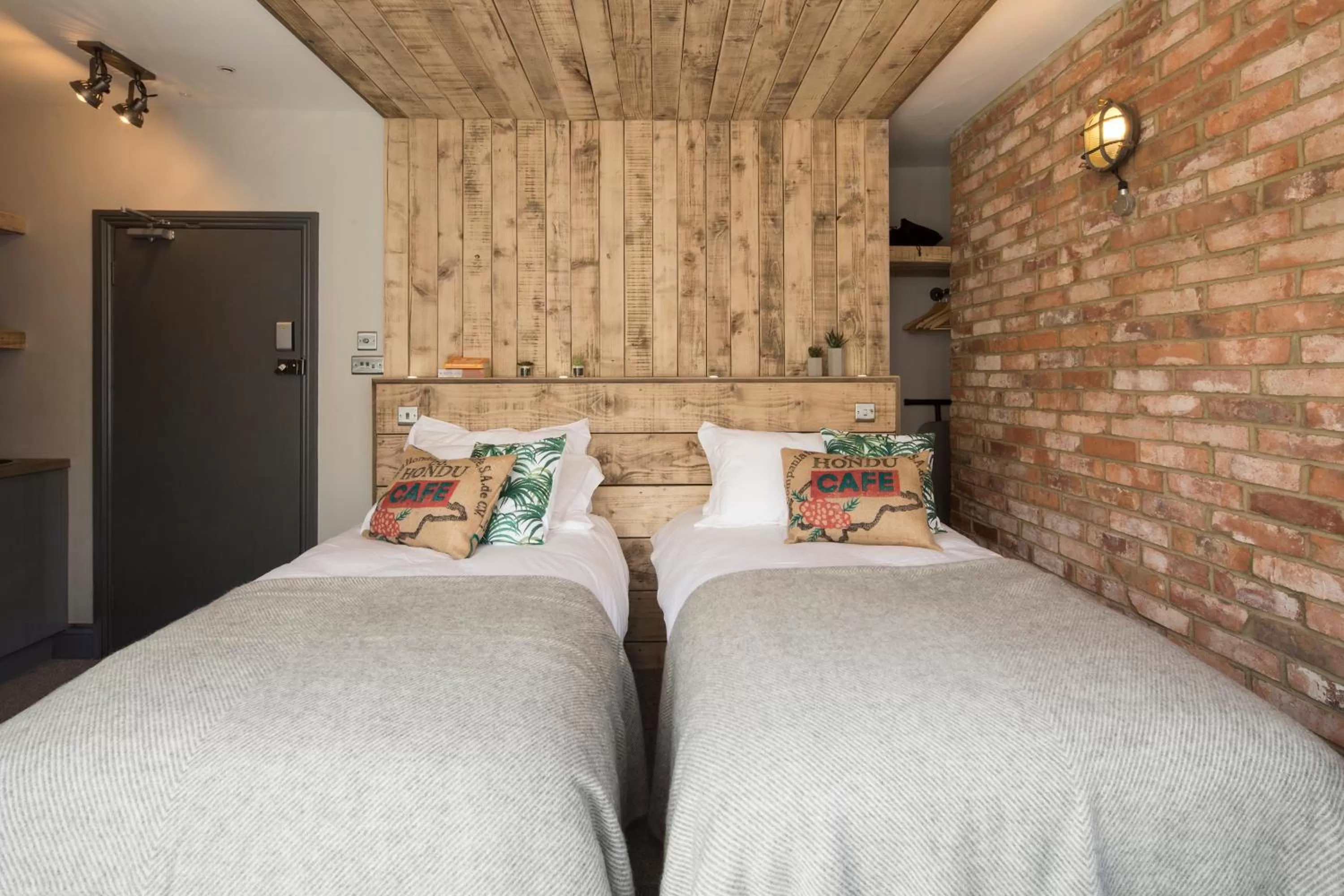 Bed in One Broad Street