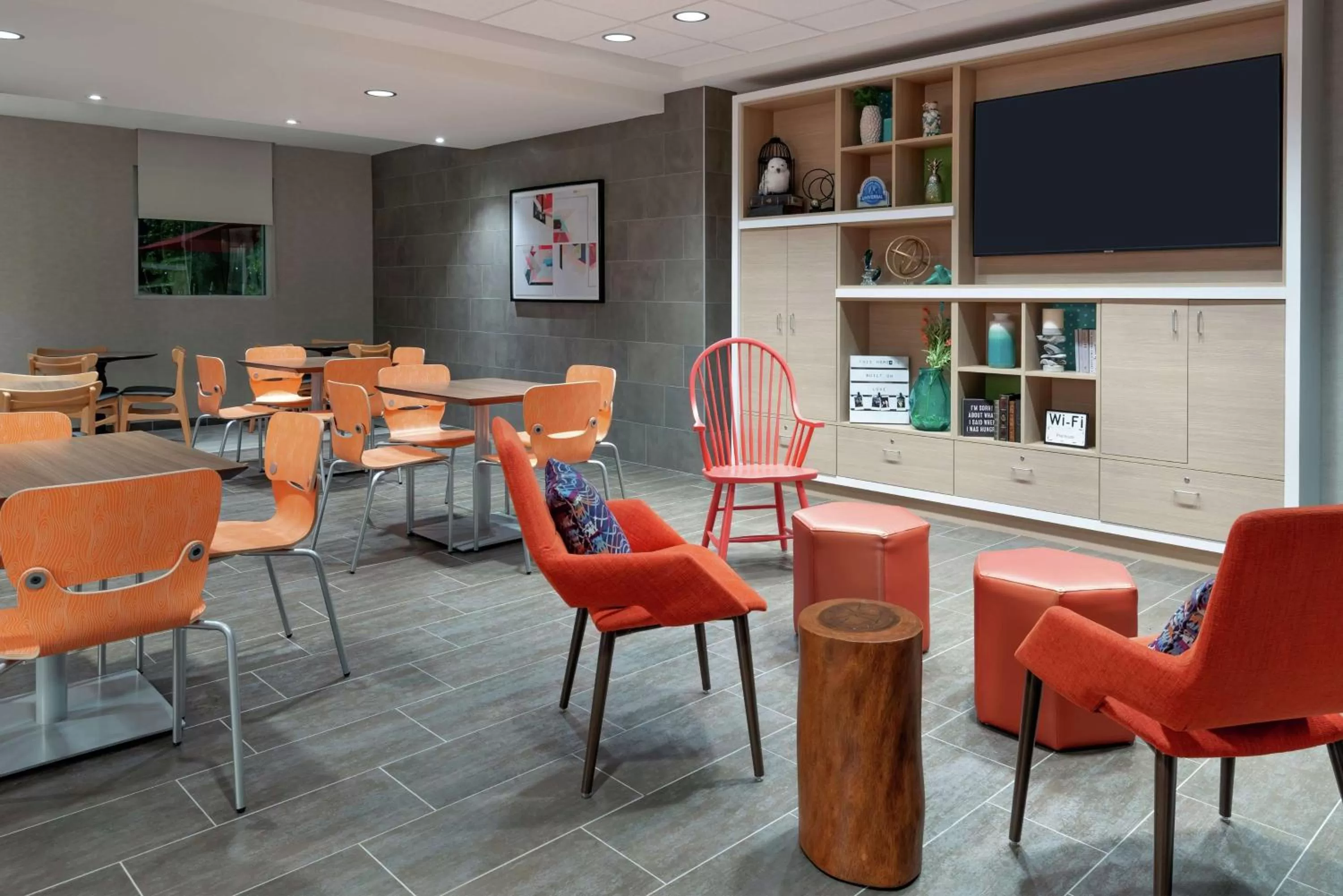 Lobby or reception in Home2 Suites By Hilton Orlando Near Universal