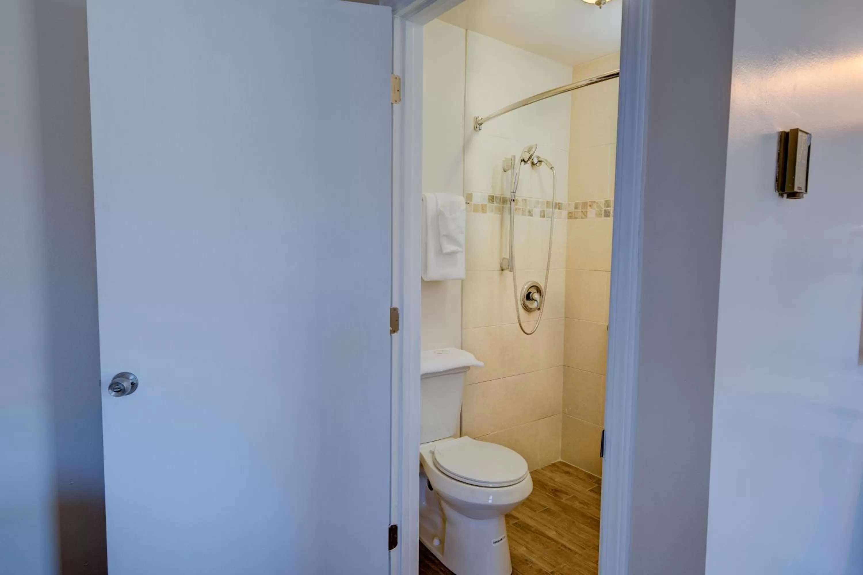 Bathroom in Estes Mountain Inn