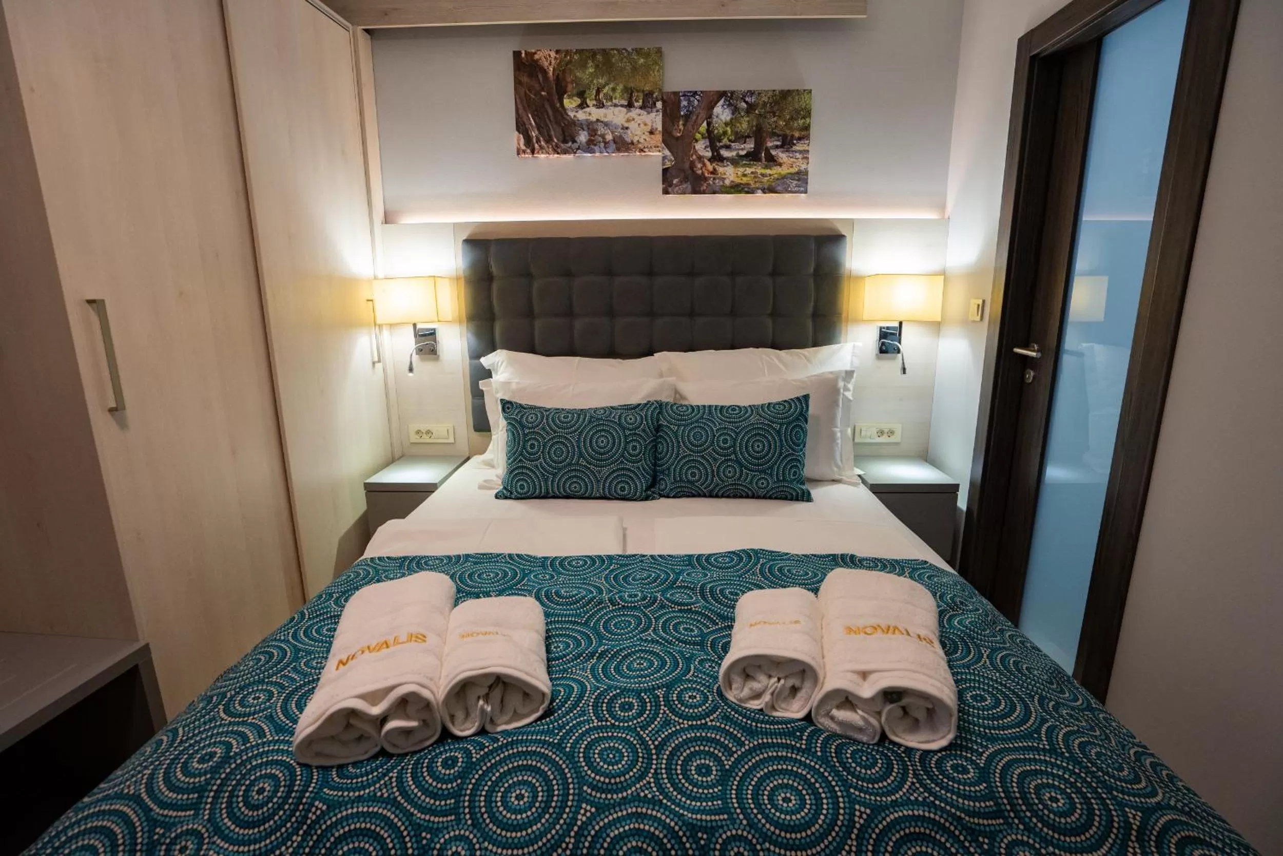 Bed in Bed&Breakfast Novalis