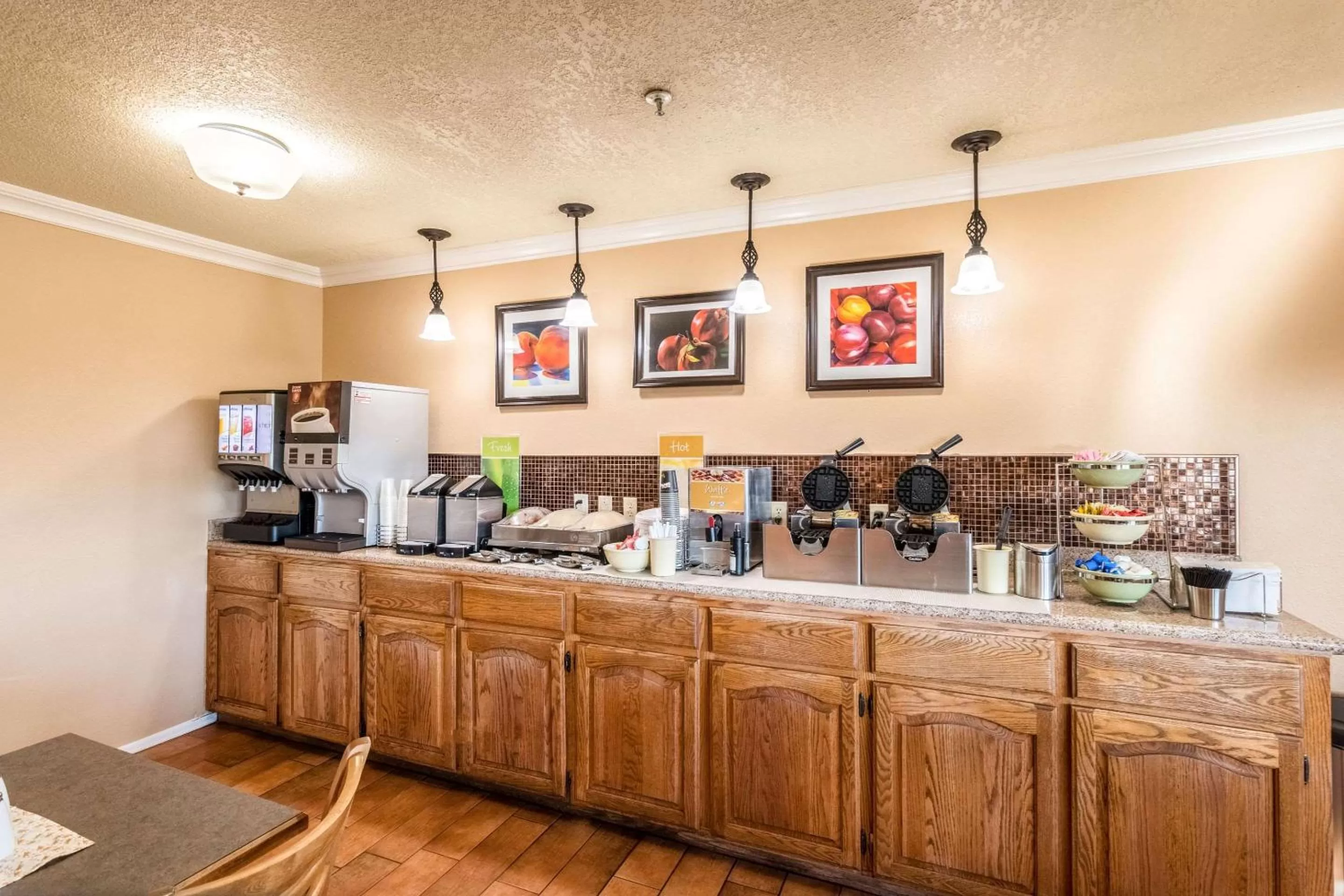 Restaurant/places to eat in Quality Inn Casa Grande I-10