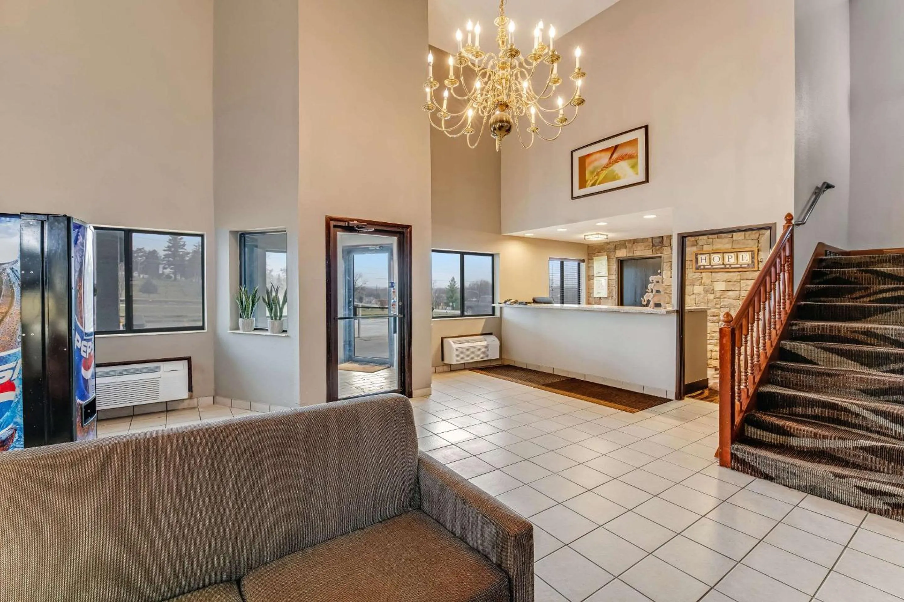 Lobby or reception, Bed in Rodeway Inn Red Oak