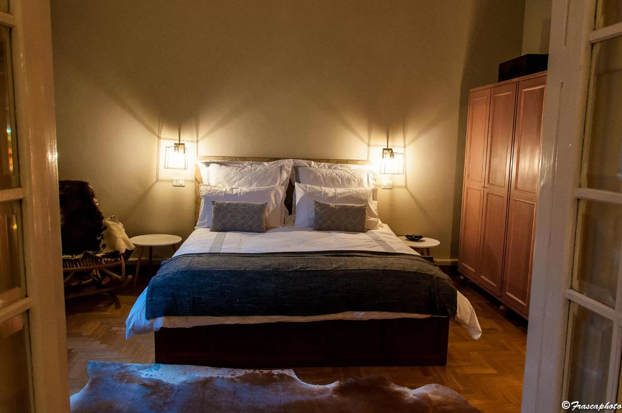 Photo of the whole room, Bed in Liberty House