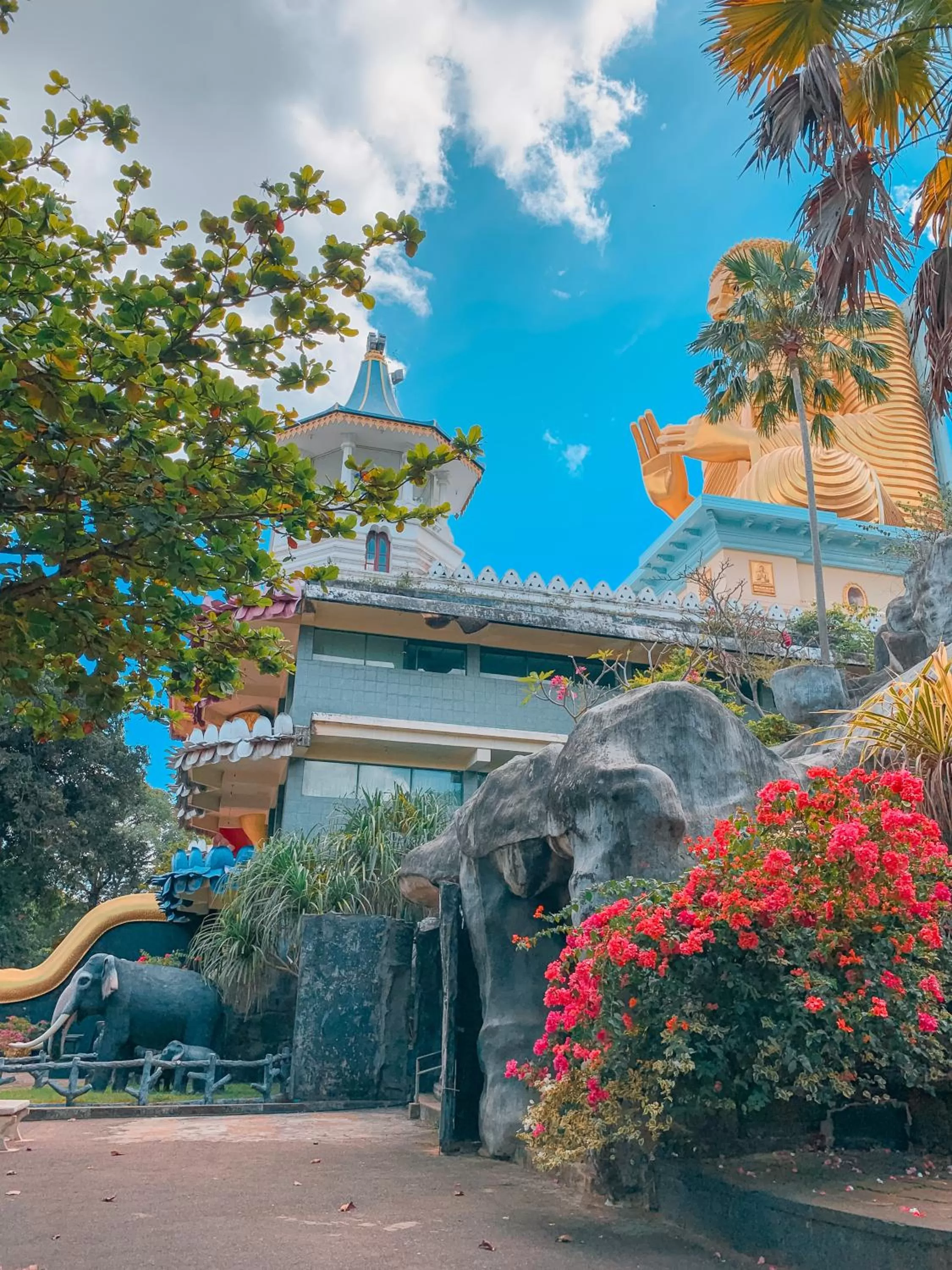 Sigiriya Kingdom Gate Dambulla