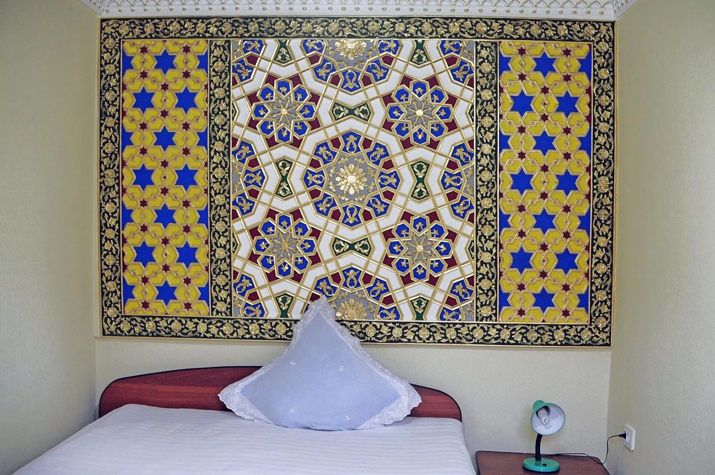 Bed in Sukhrob Barzu Hotel