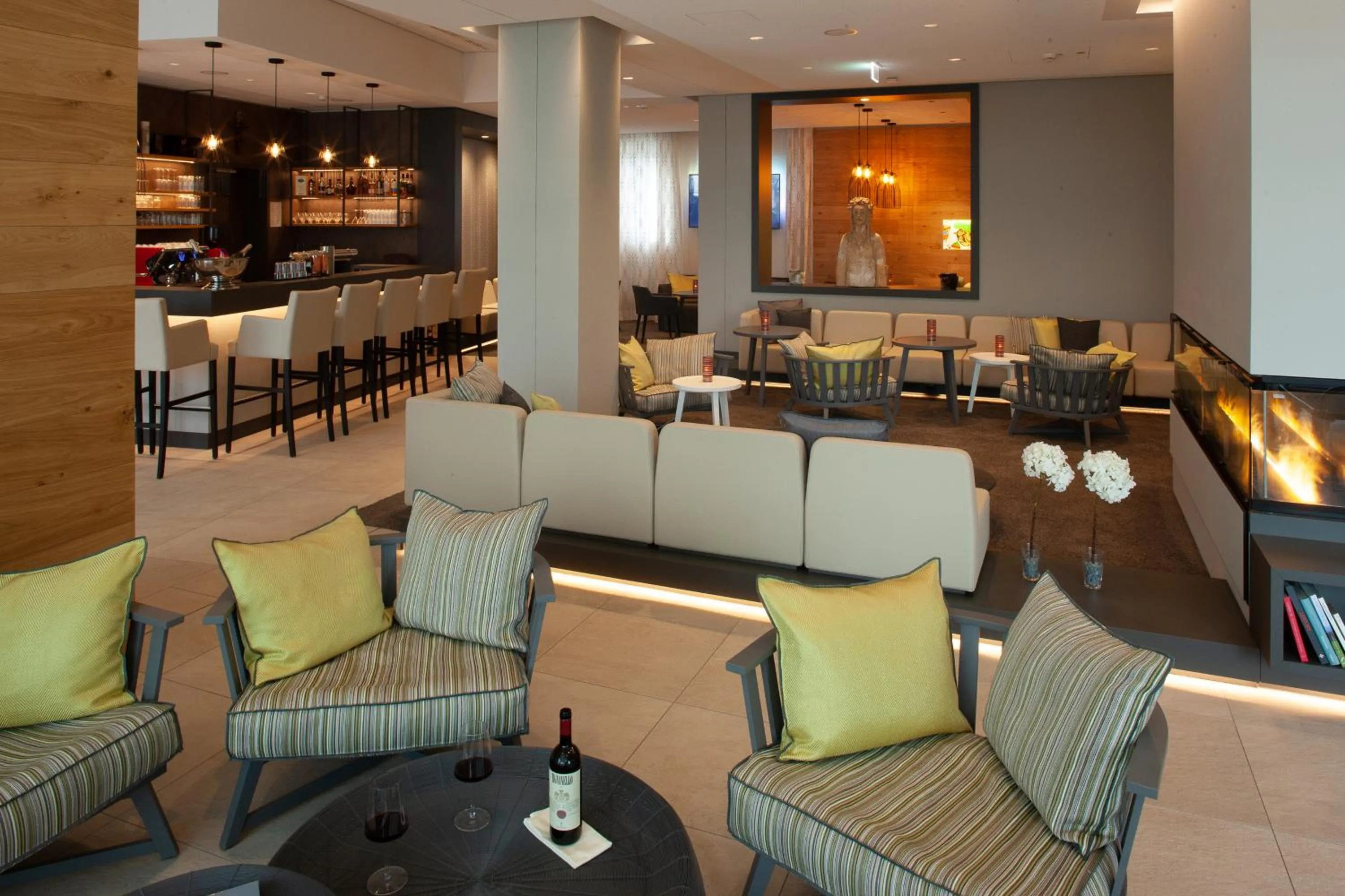 Lounge or bar in Hotel Edita