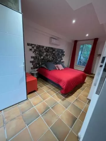 Bed in Entre 2 rives. Entre 2 rêves