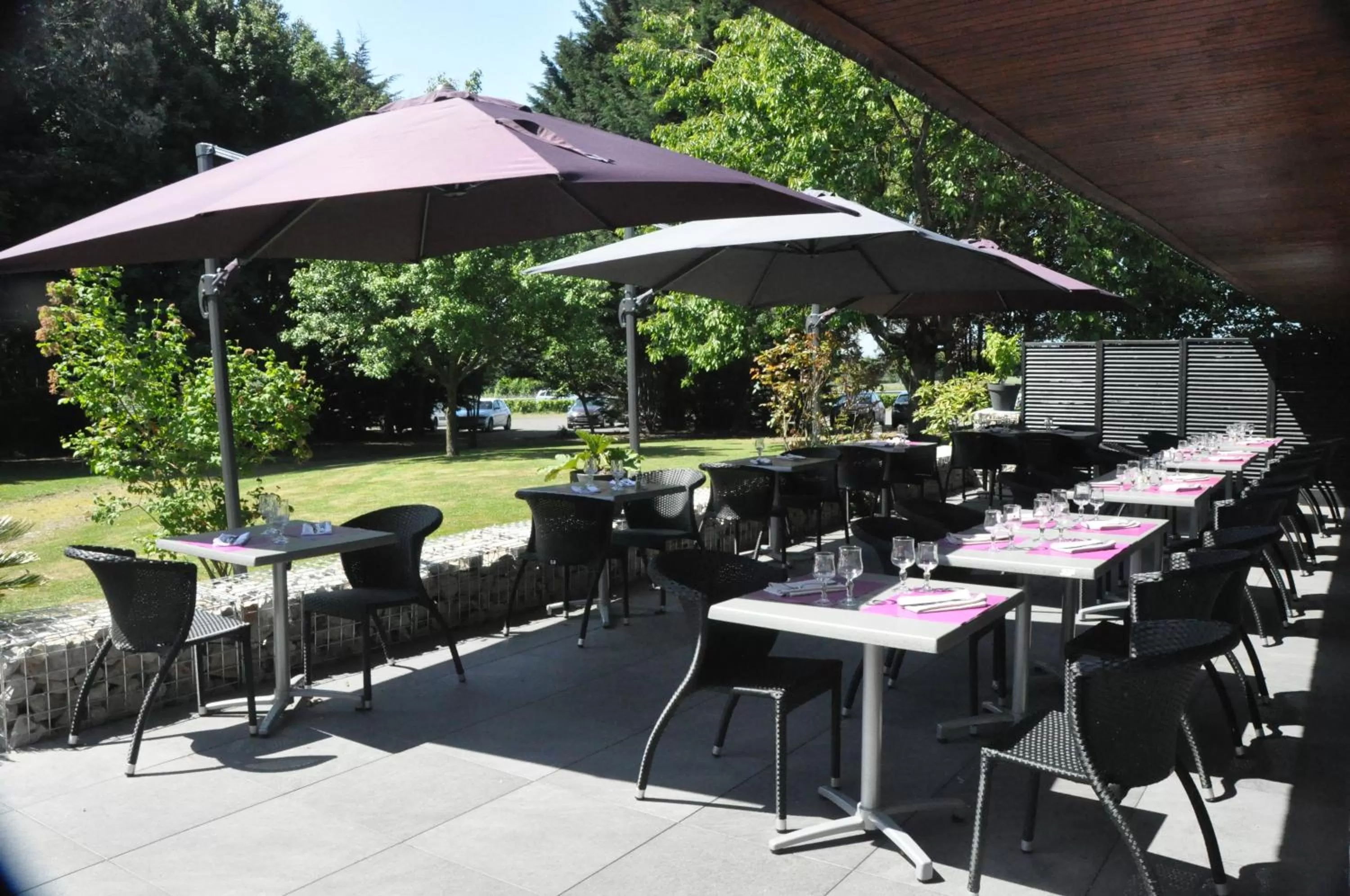 Property building in The Originals City, Hôtel Les Caps, Saint-Brieuc Est