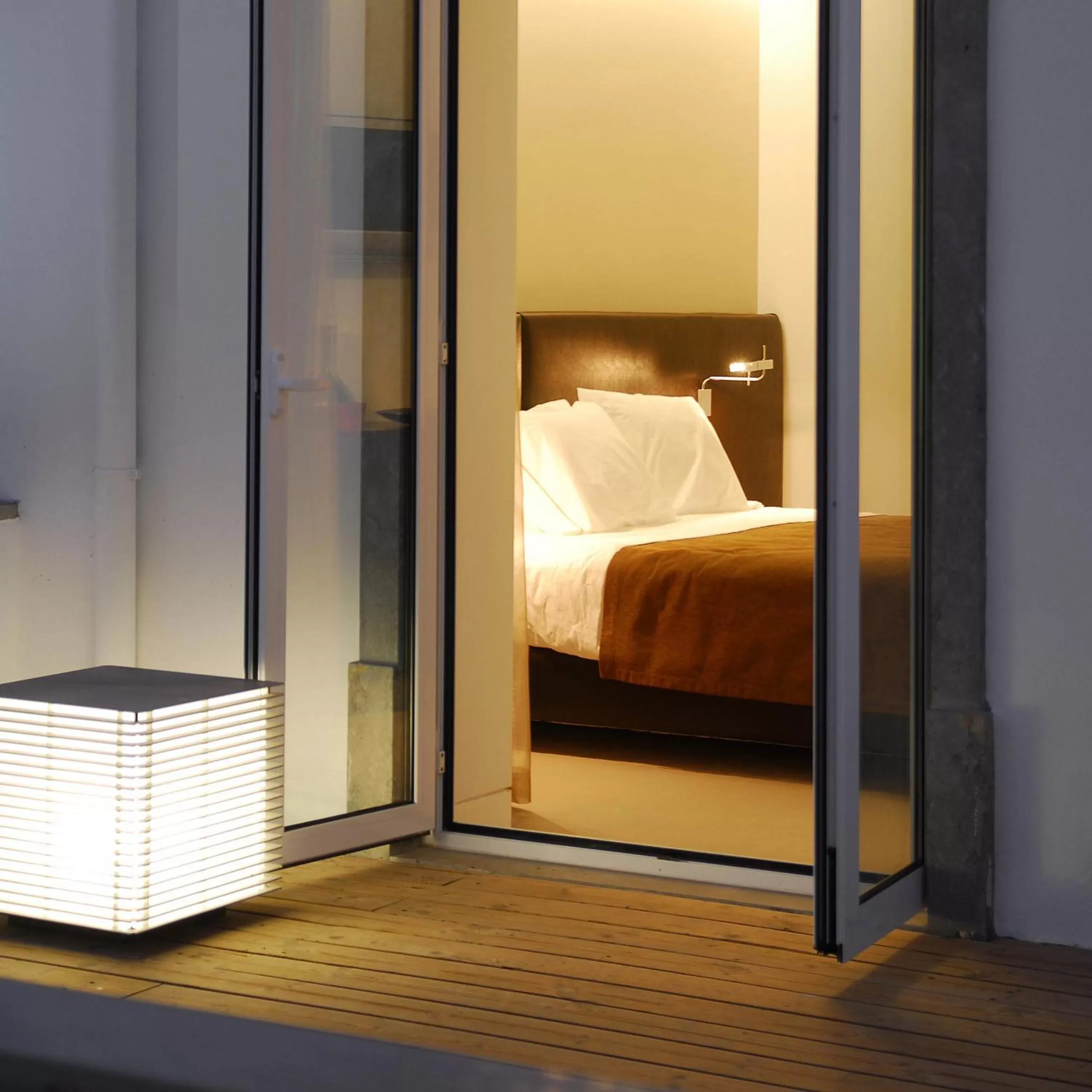 Bedroom, Bed in Hotel Jeronimos 8